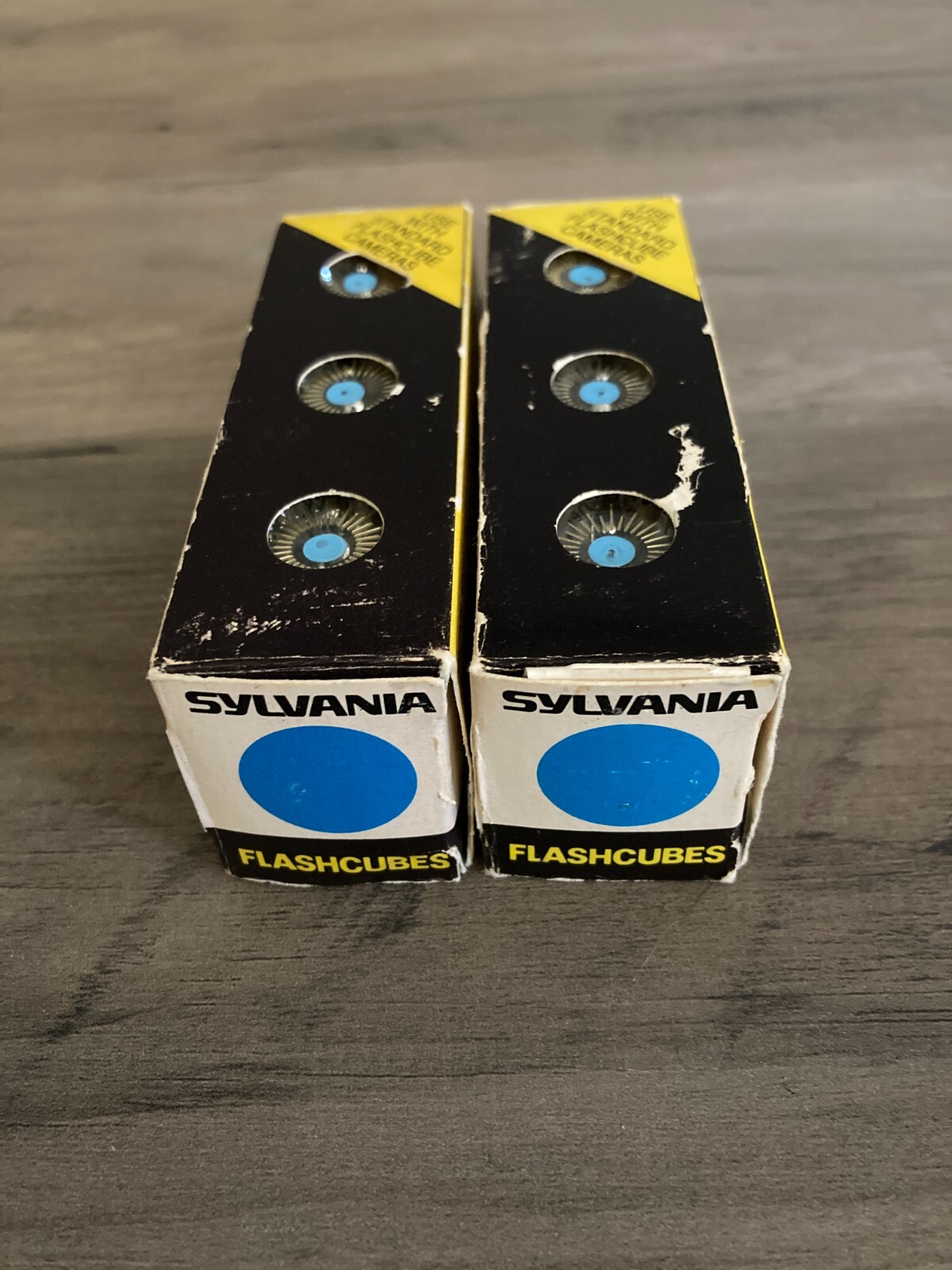 Lot of 2 Packs Sylvania Blue Dot Camera Flash Cubes 3-Pack 12 Flashes