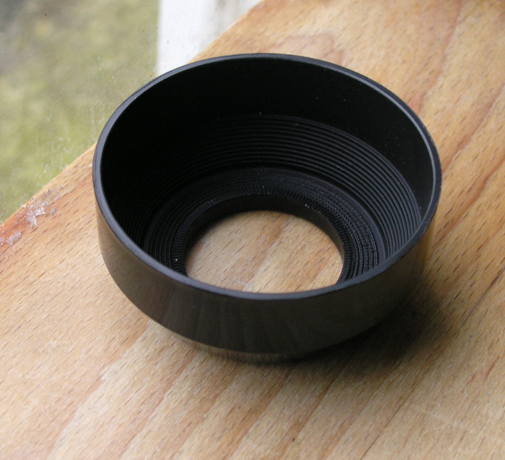 30.5mm screw in plastic & metal lens hood shade used UK