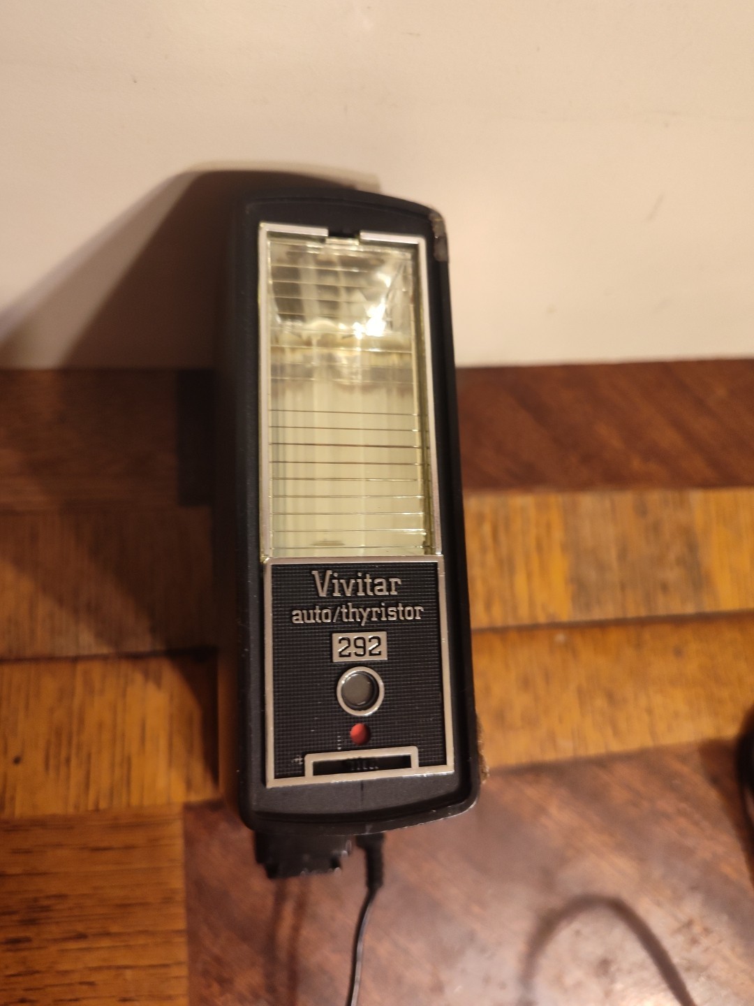 Vivitar Auto Thyristor 292 Camera Flash/ MV-3 Charger Converter/ Vivitar NC-2