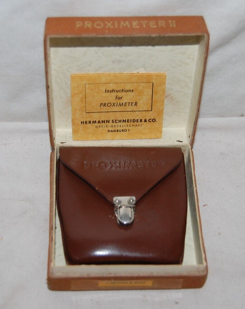 Hermann Schneider PROXIMETER II Close Up Lens Vintage Photography With Case +