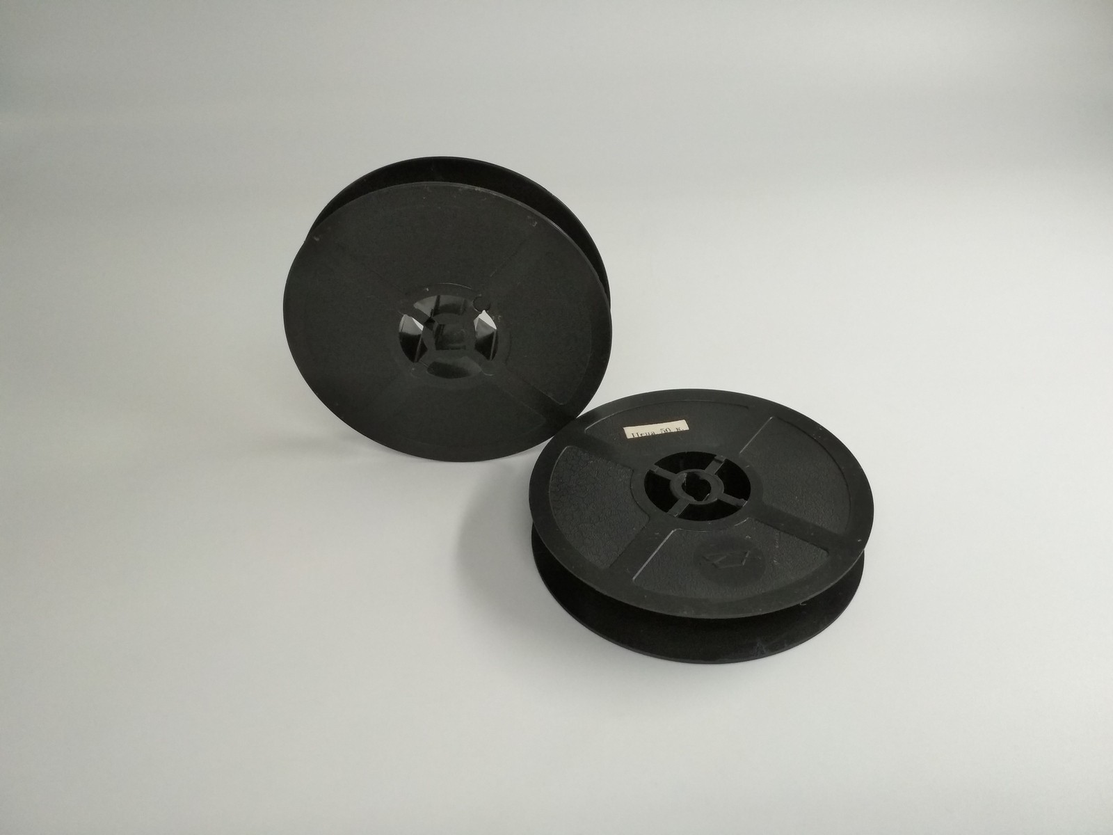Reloadable reels for 16mm movie film, for Soviet cinema camera Kiev 16U, *1122