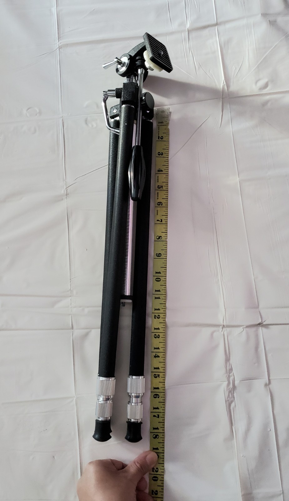E.J. Korvette Deluxe Elevating Tripod #110 Photography Videography Box Vintage