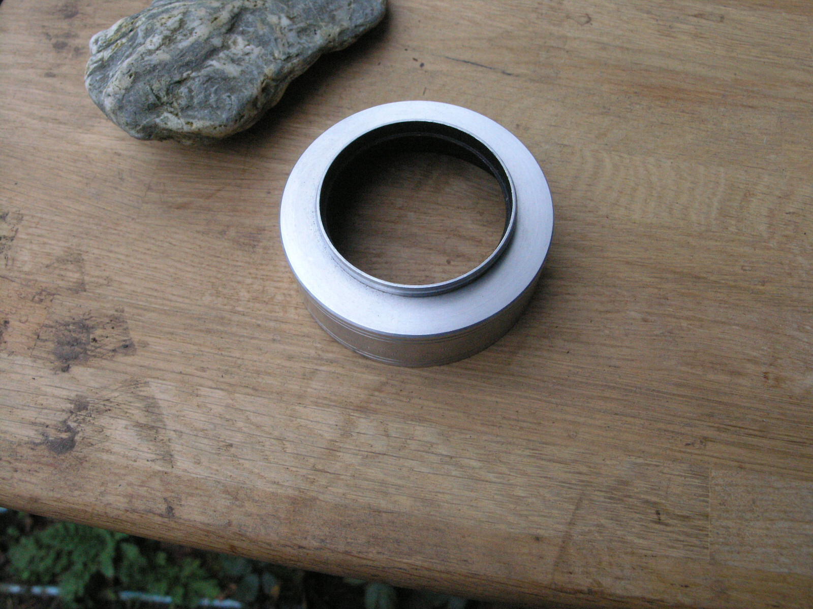original Kodak UK series 7 VII screw in shade lens hood aluminium
