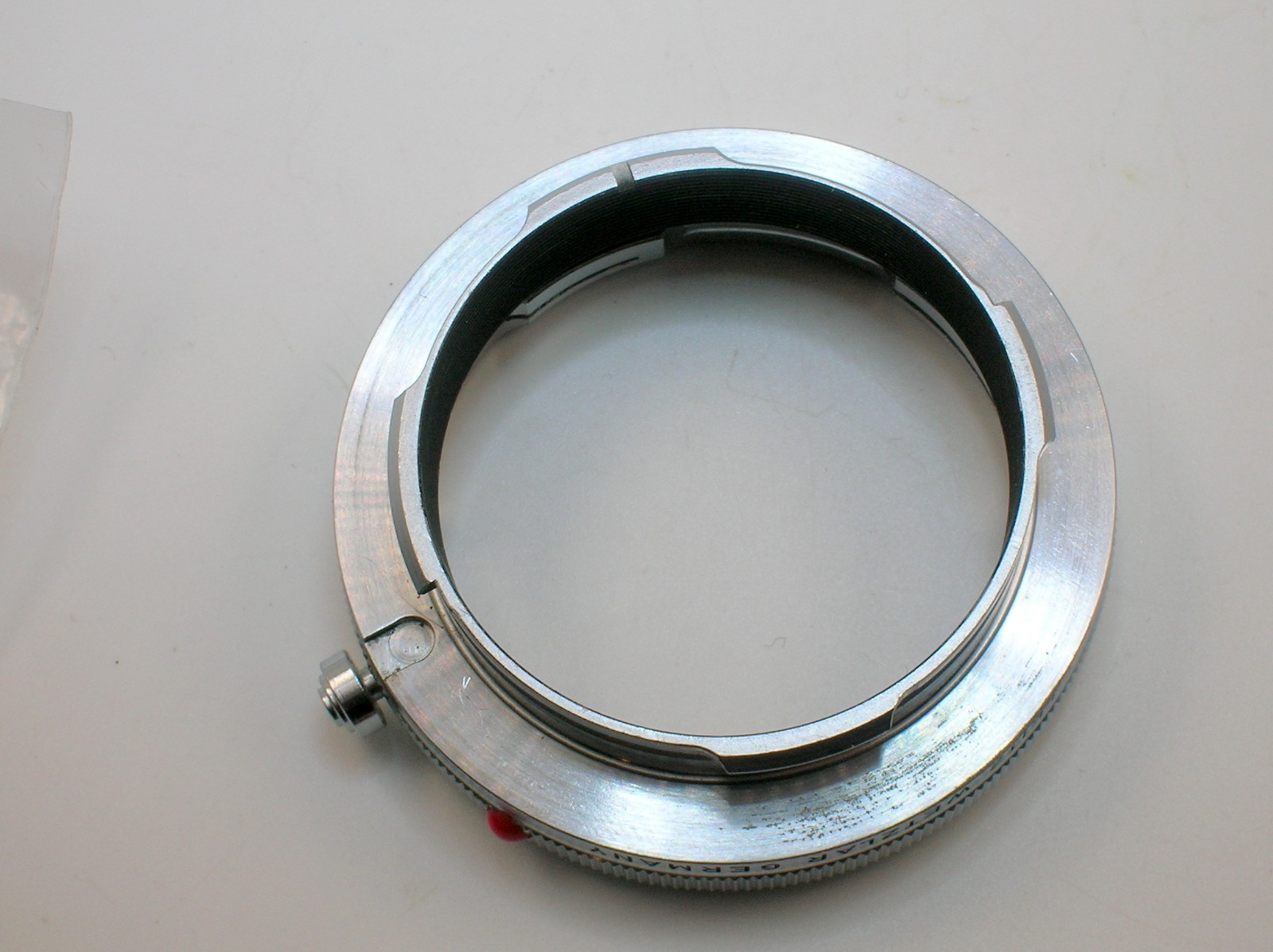 LEITZ WETZLAR #16469y EXTENSION RING FOR LEICA M CAMERAS- 31 0F 37