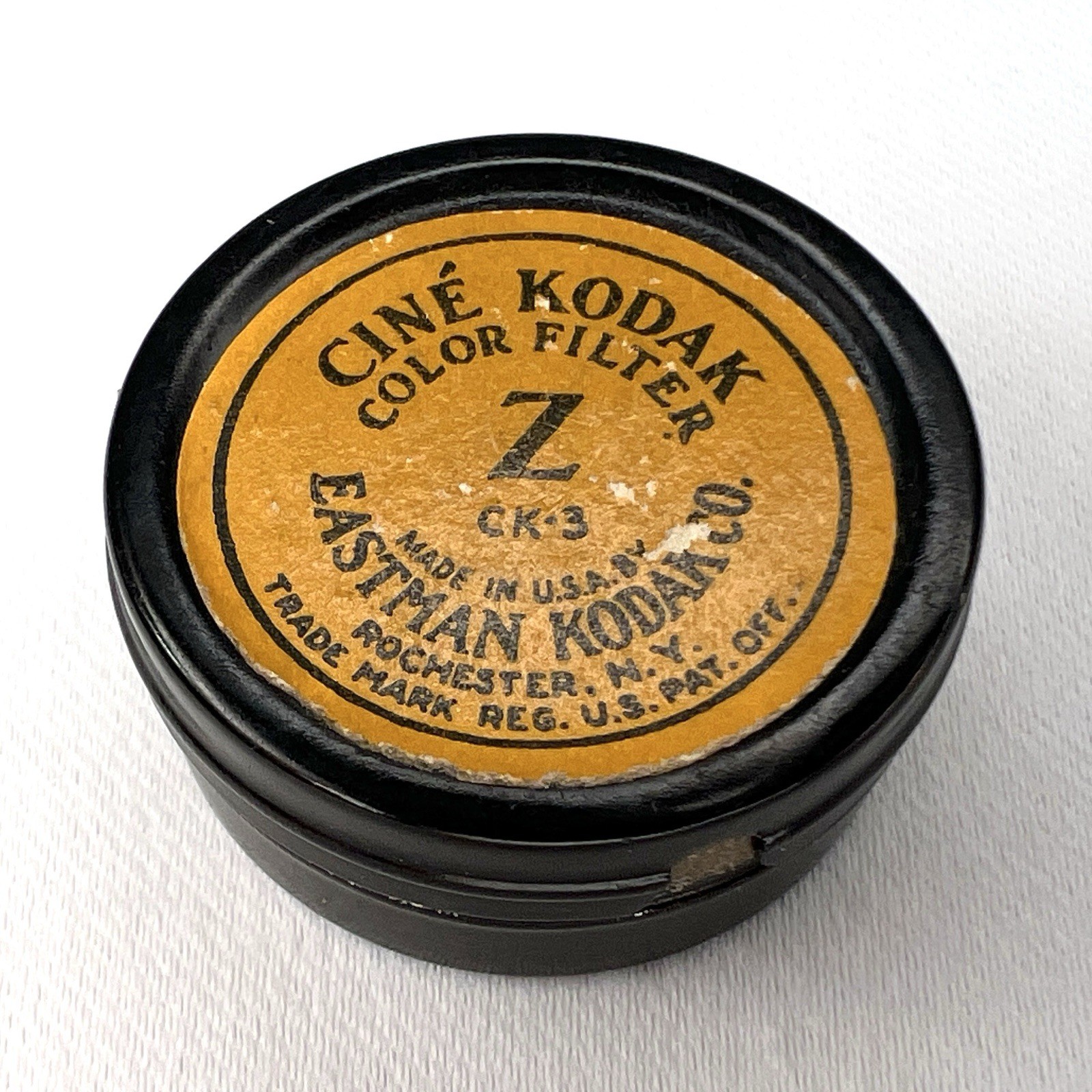 Vintage Eastman Kodak Cine-Kodak Z Mount CK-3 Yellow Filter w/ Metal Case