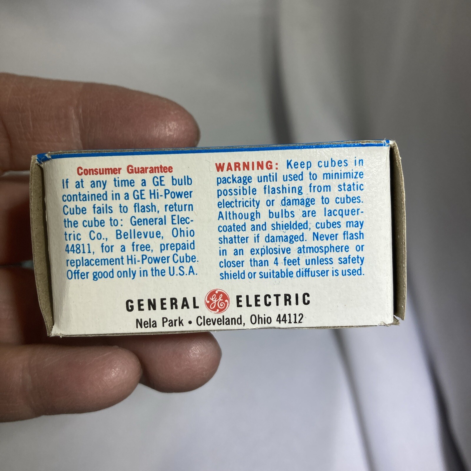 Vtg GE Hi-Power Cubes For Polaroid Cameras Set Of 2