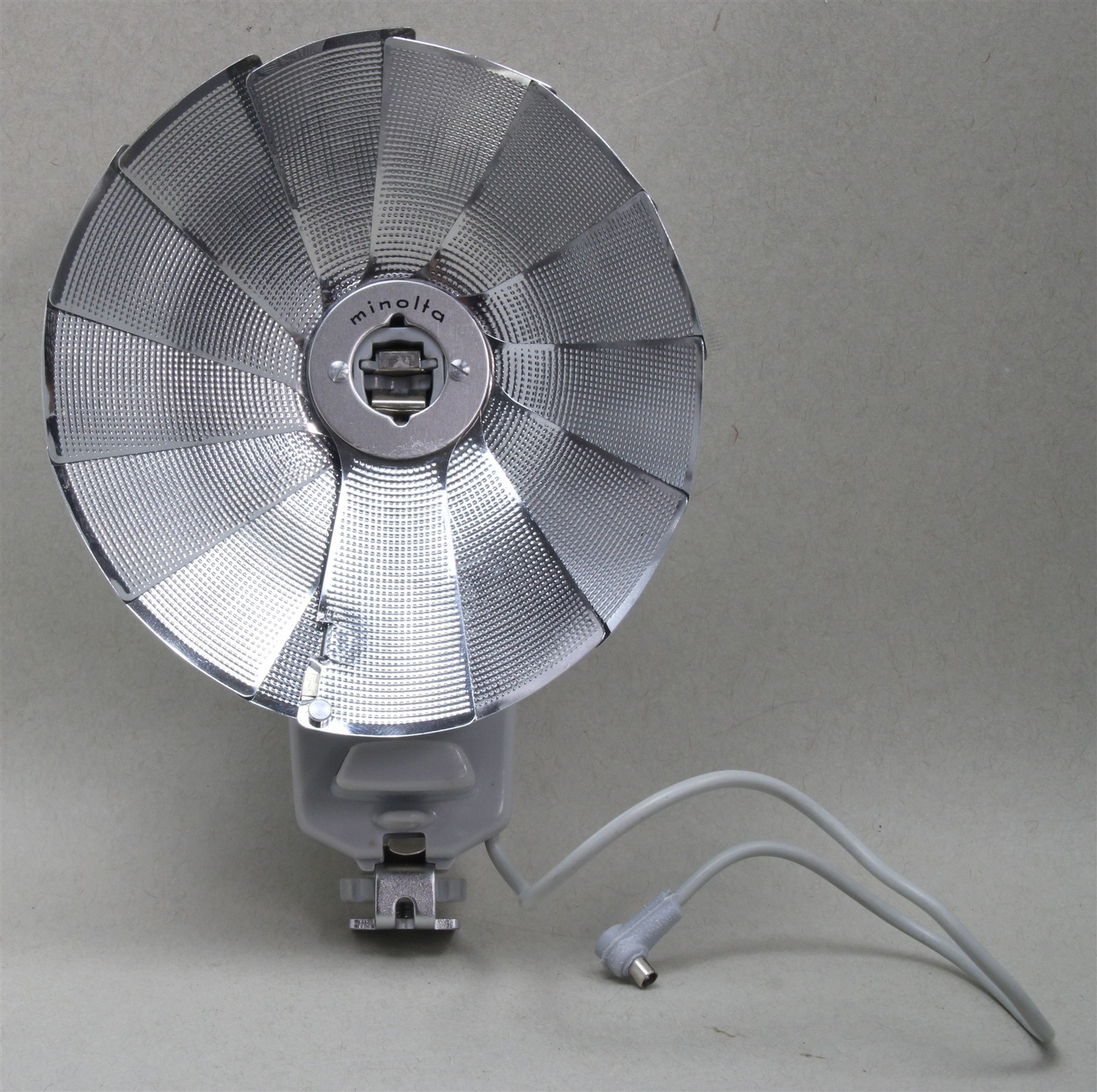 Vintage Flash Attachment MINOLTA Deluxe-II Fan Style Shoe Mount w/Case JAPAN