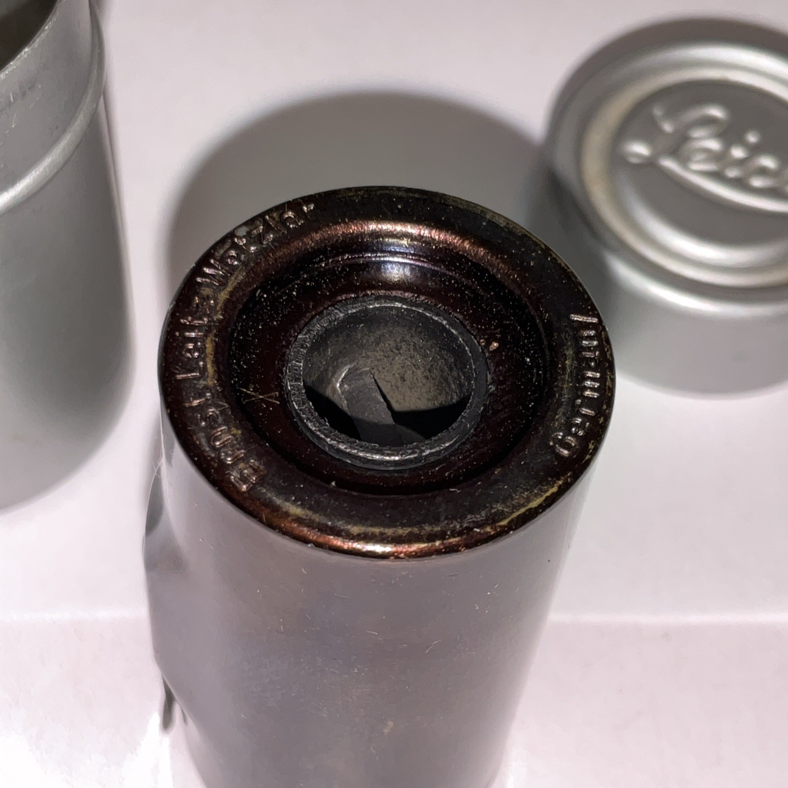 Vintage Leica Leitz Wetzlar Germany Reloadable 35mm Film Cassette w/ Metal Case