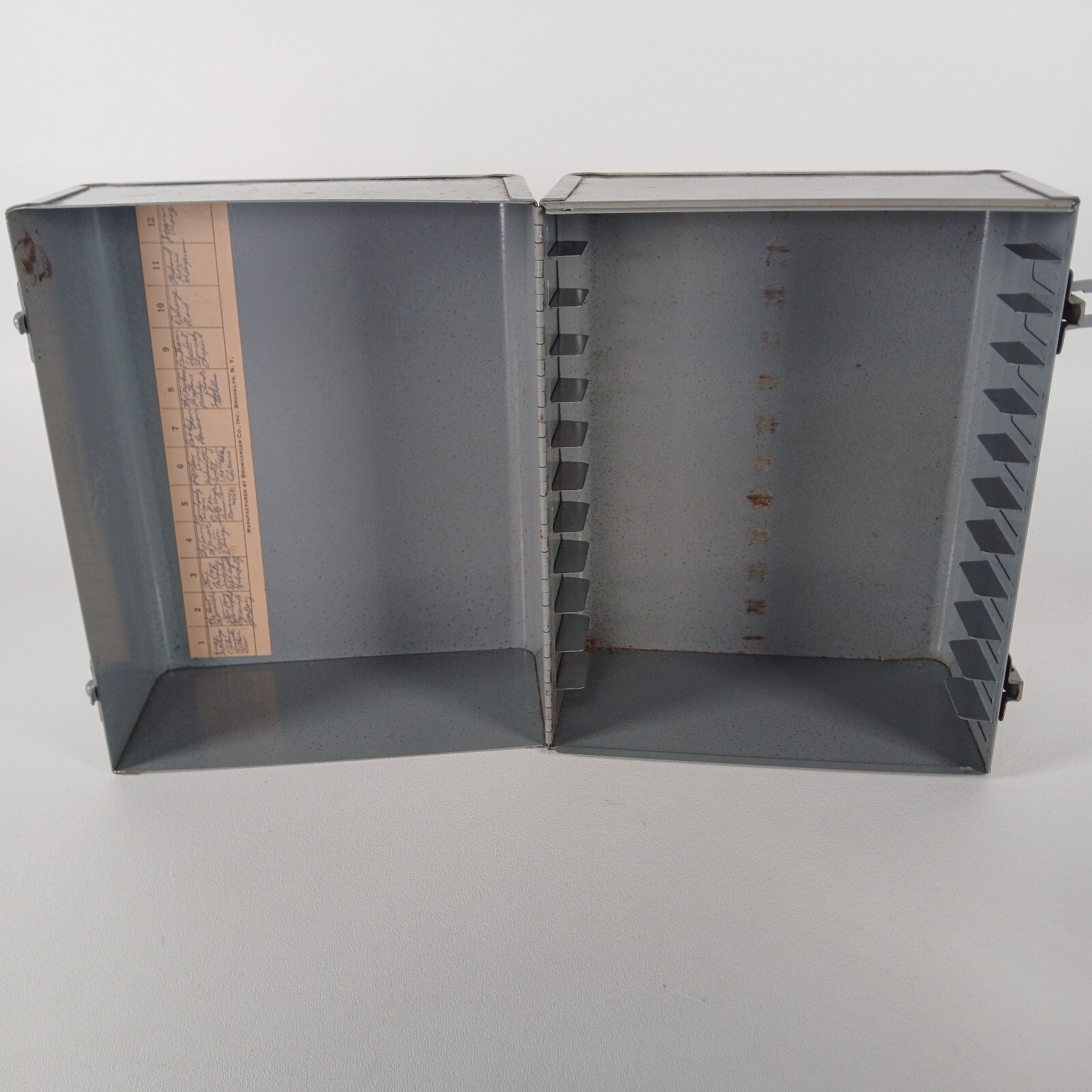 Vintage 50s Brumberger All Metal Movie Reel Box W/ 10 Empty Lafayette Cases