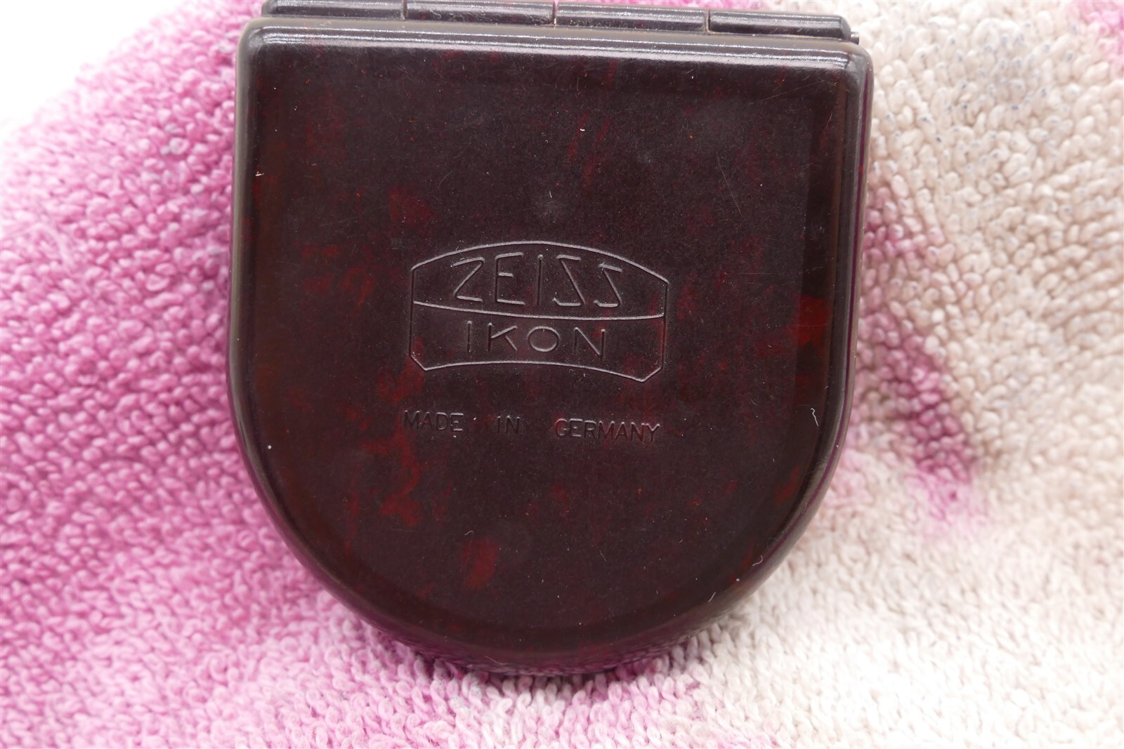 Zeiss Ikon 42mm Brown Bakelite Filter Case For 40.5mm Filter