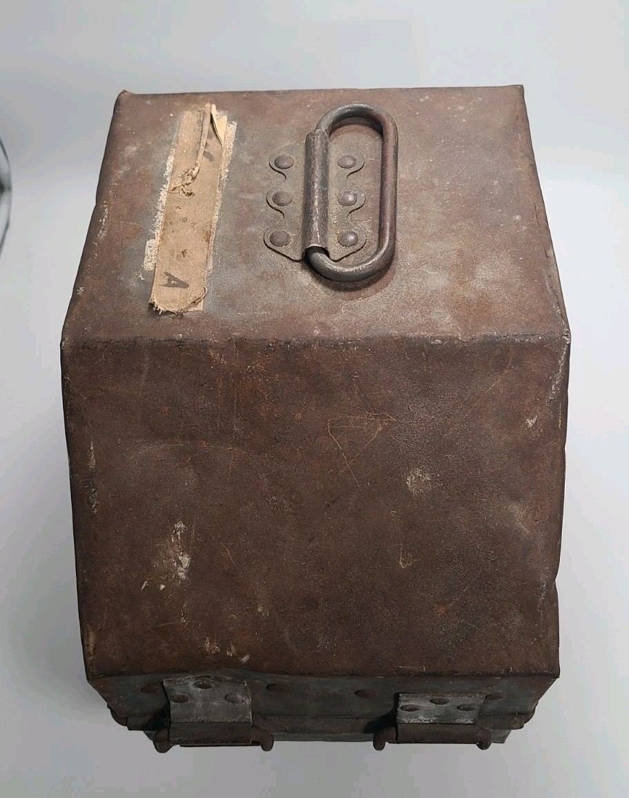 Vintage Goldberg Bros. Metal Two-Reel 35mm Movie Film Transport Case