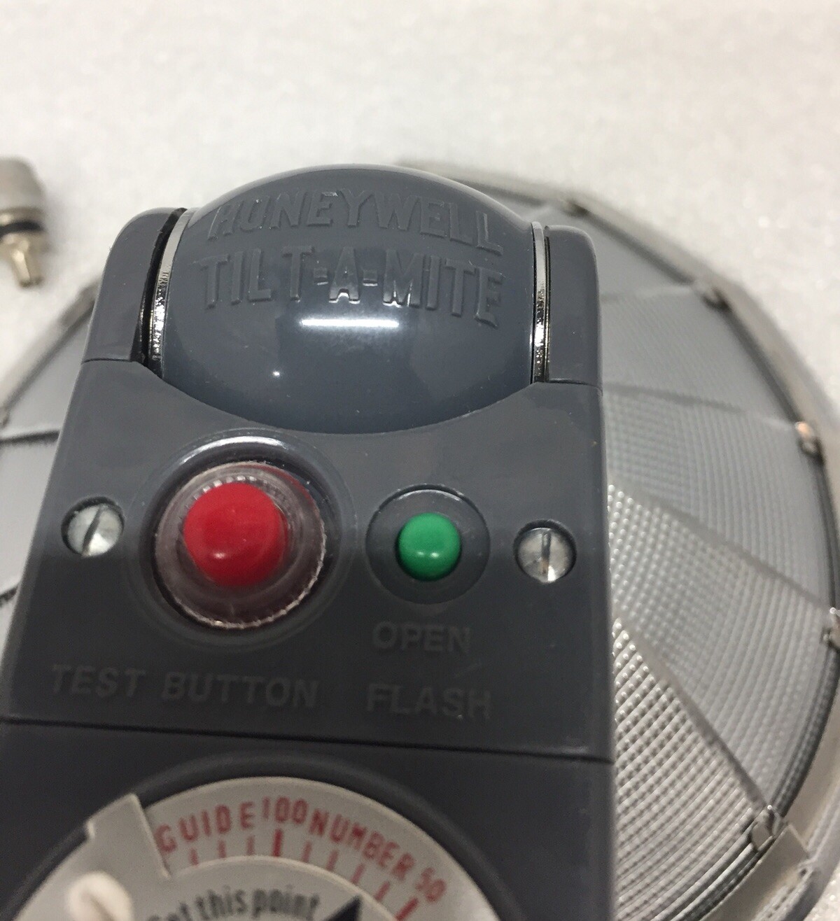 Vintage Honeywell Tilt-A-Mite Camera Equipment Flash Collapsible Fan