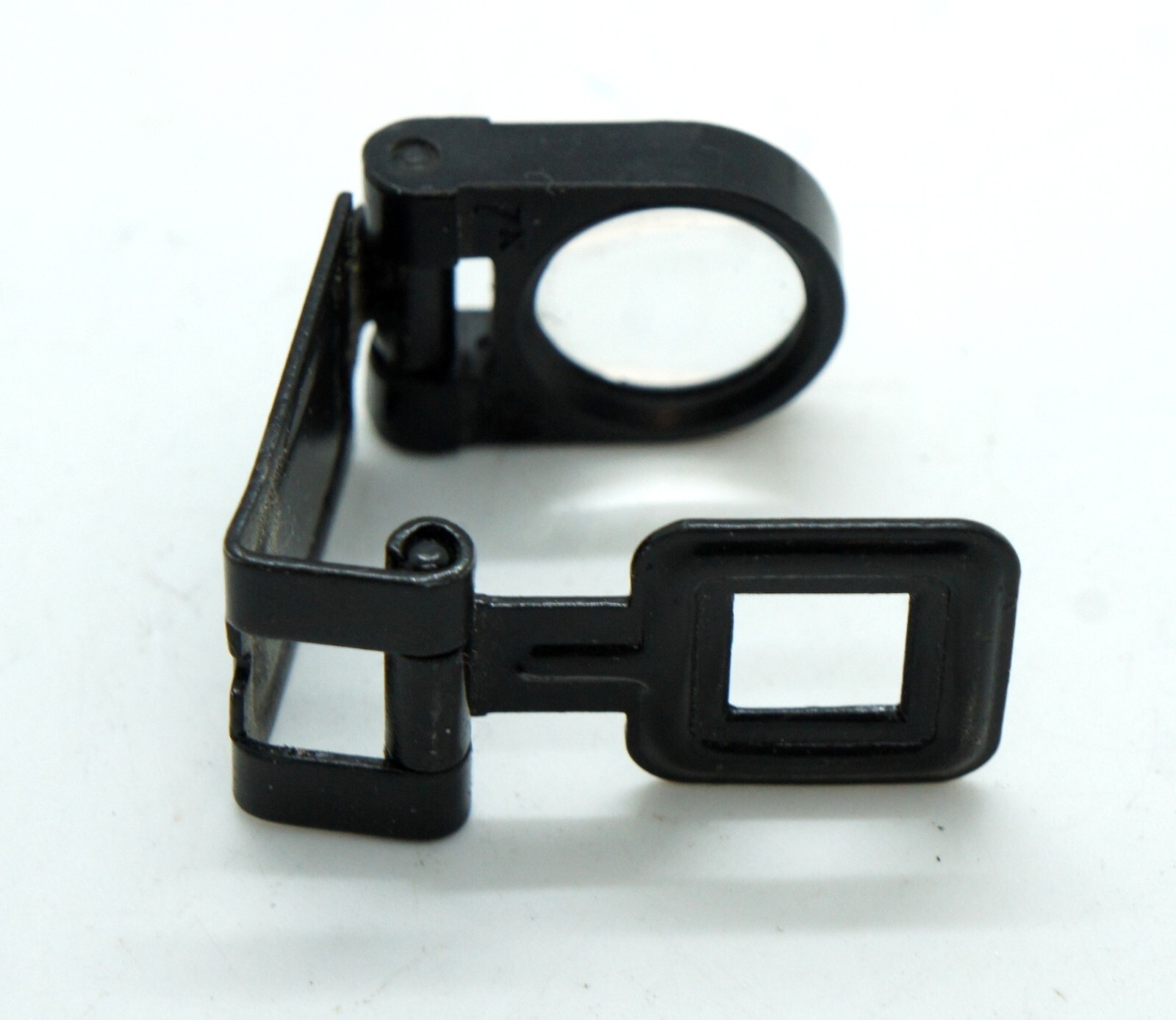 Folding Magnifying LOUPE 7x Great for viewing images on film