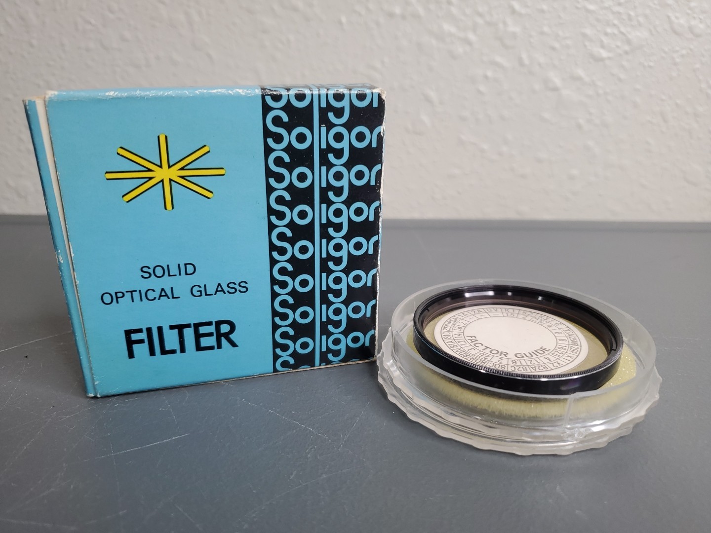Soligor Solid Optical Glass Filter 1A 55mm Japan 07-3055 23-640