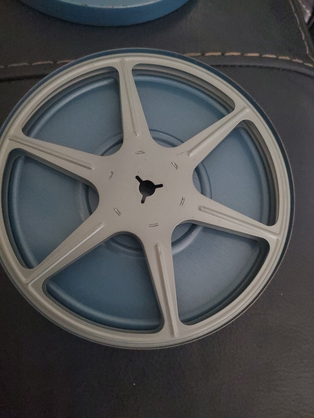 Korvette Camera Dept 8 mm Metal Case Movie Reel 7″ Scherer EZ Grip Made In USA 2