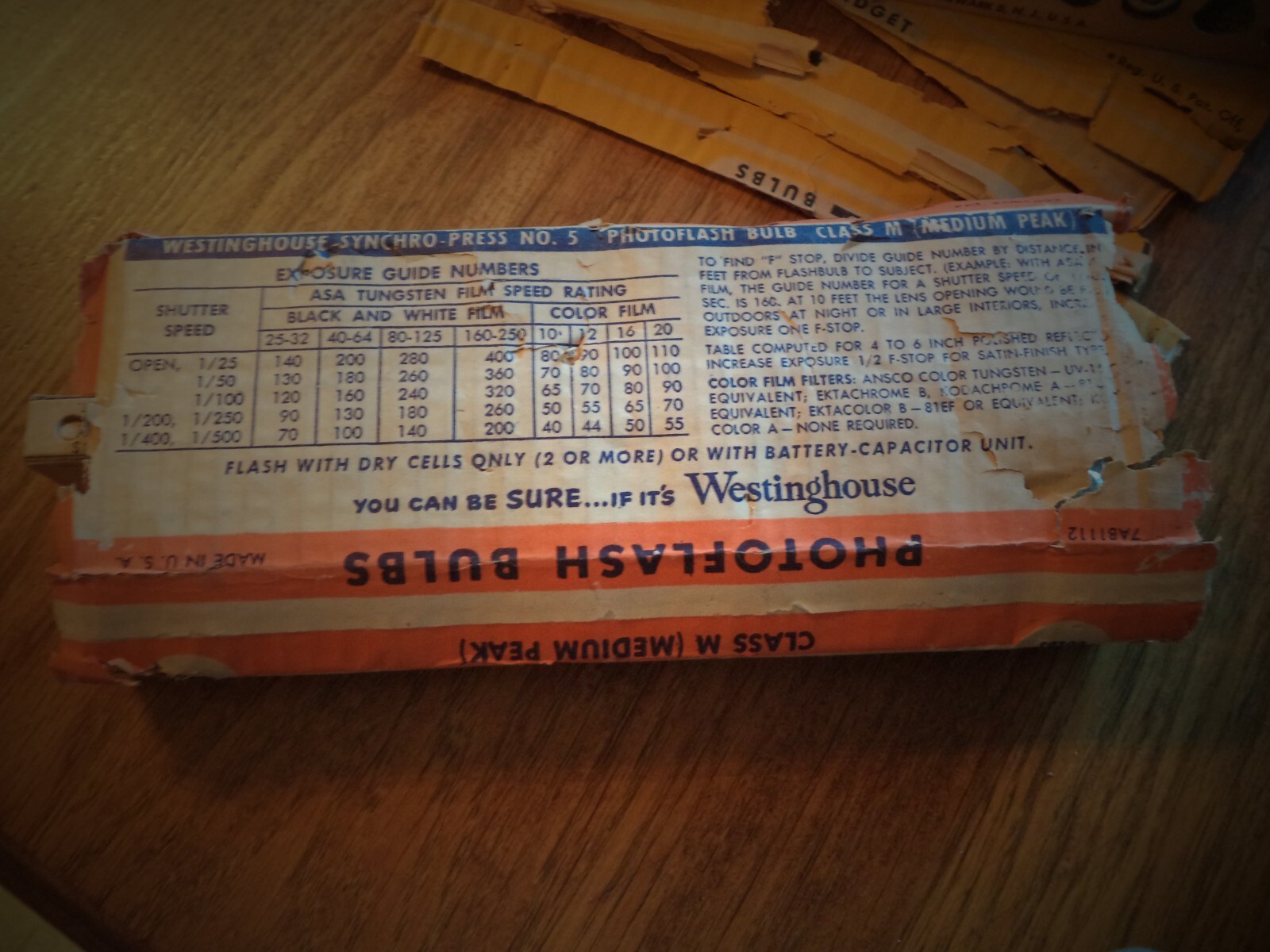Old Vintage Westinghouse, Dura Flash, Sylvania, Blue Dot etc Camera Flash Blubs