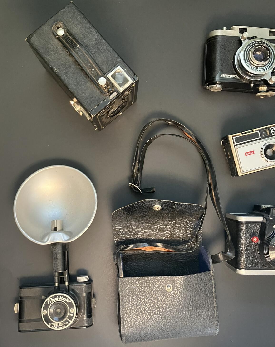 Assorted Lot of Vintage Cameras, Flash-Master, Universal Chronomatic, Instamatic