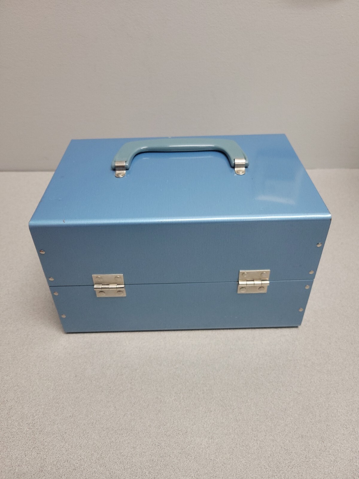 Metal Blue 8mm Movie Reel Chest Box 12 Slot Film Storage Case