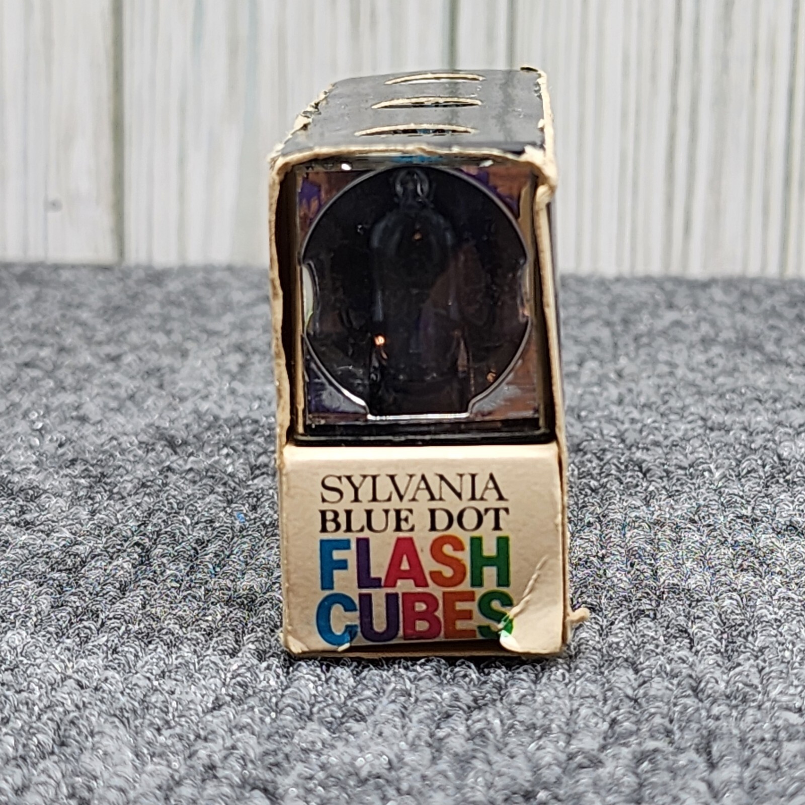 Flash Cubes Sylvania Blue Dot VTG 7 packs Of 3 Cubes ea. And 2 Flash Bars NOS