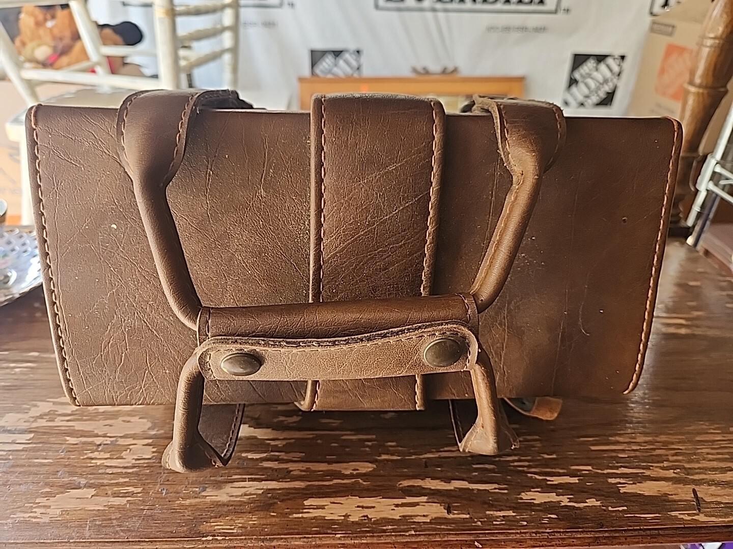 Vintage Leather Tucky Camera bag Hard Case With 2 Lenses And Flash