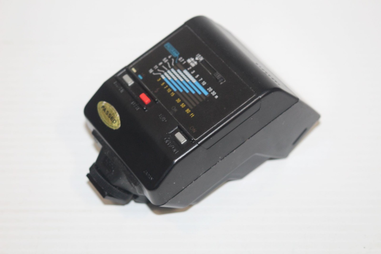 AS IS Parts, Repair – Vintage Maxxum 2800 AF Minolta Camera Flash – Shoe Mount
