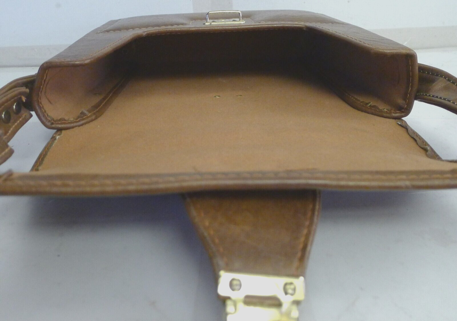 Camera Compartment Case for Polaroid Folding SX-70 Tan Camera & Accessories P71