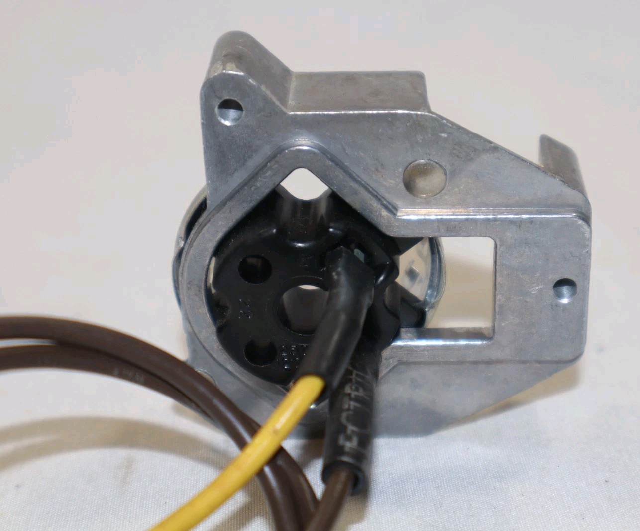 Bell & Howell Projector Ceramic Lamp Bulb Socket Wiring Harness OEM