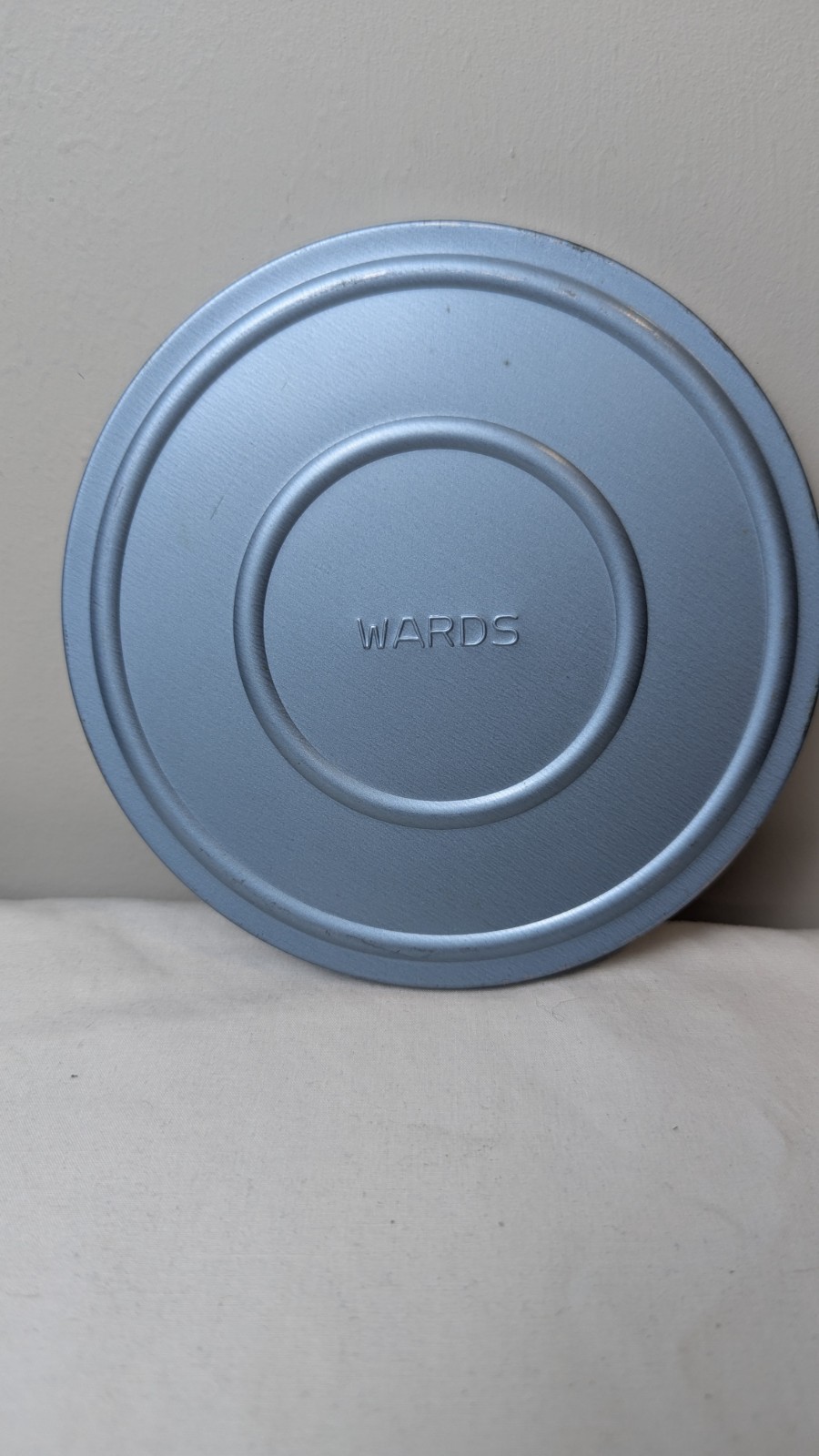 8mm Vintage 5″ Brumberger Reel to Reel Metal Storage Case with 10 Reel Cans