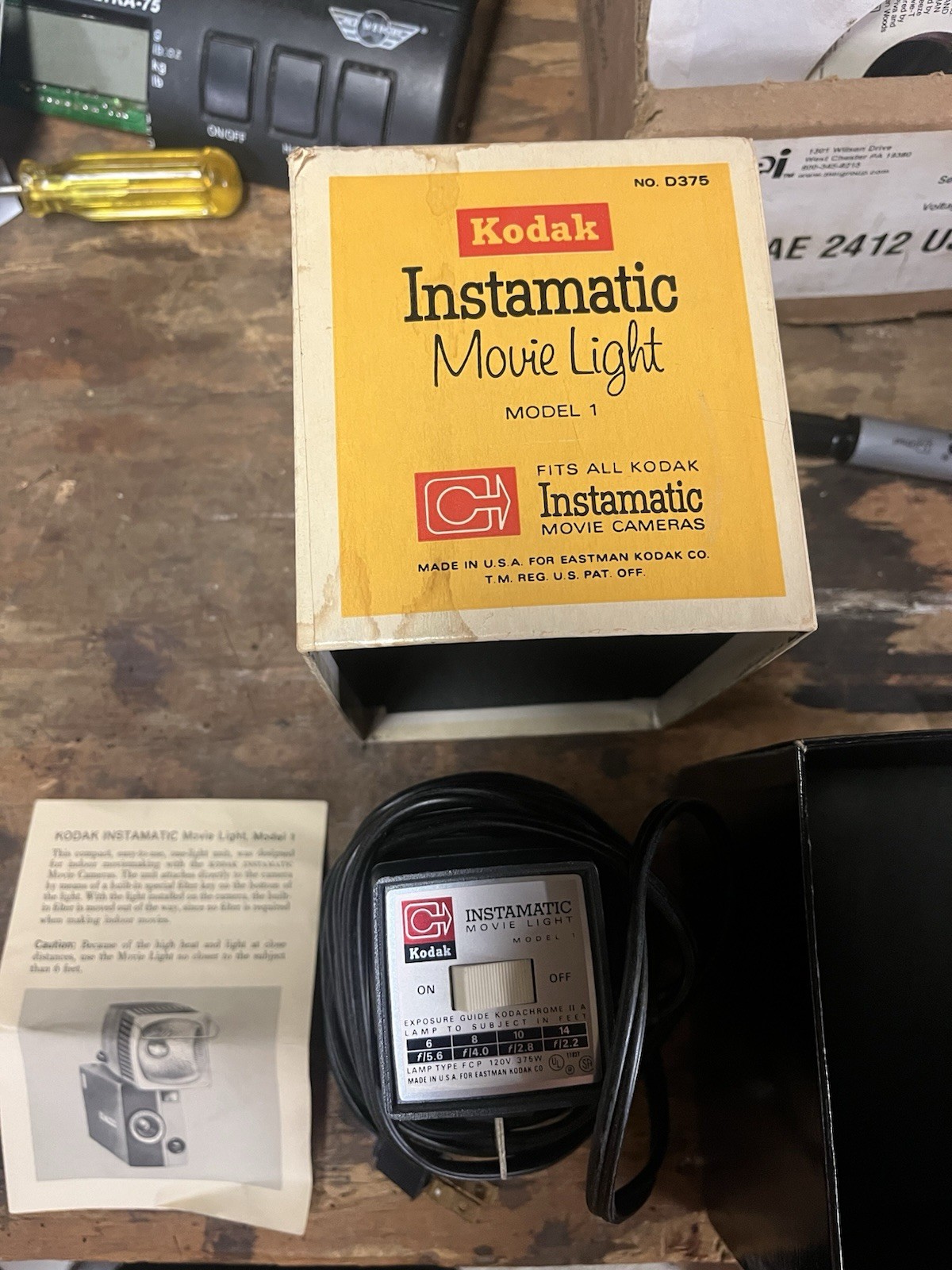Kodak Instamatic Movie Studio Light Model 1 Original Box And Istructions