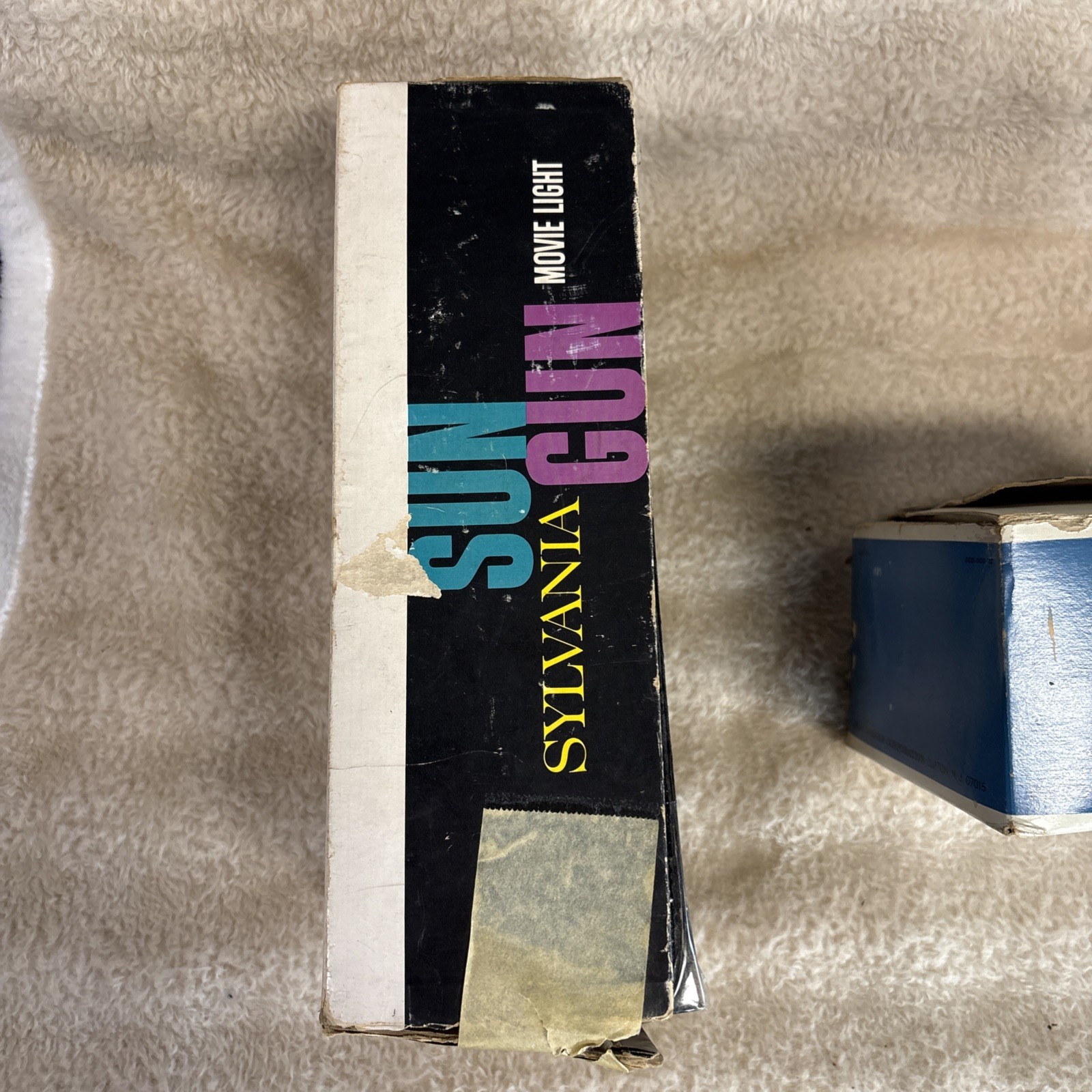 Vintage Sylvania Sun Gun Movie Light SG-50 & Atlas Warner Q-88 Super 8 Light