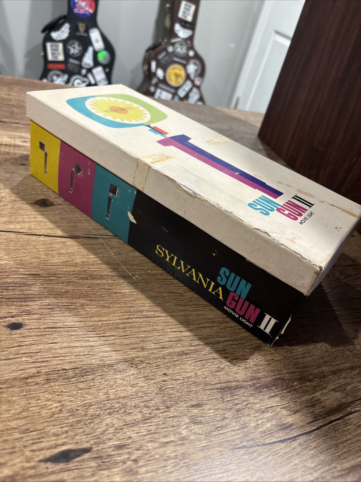 VINTAGE SYLVANIA SUN GUN II MOVIE LIGHT MODEL SG-55, Box And Instructions