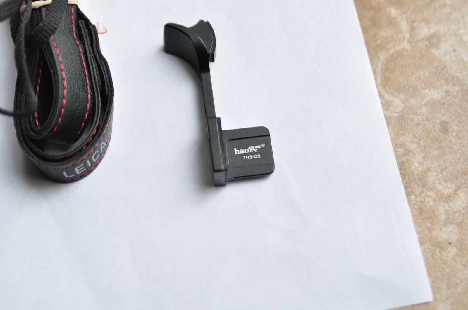Leica Strap and Haoge THB-QB them Up grip for Leica Q2 cameras