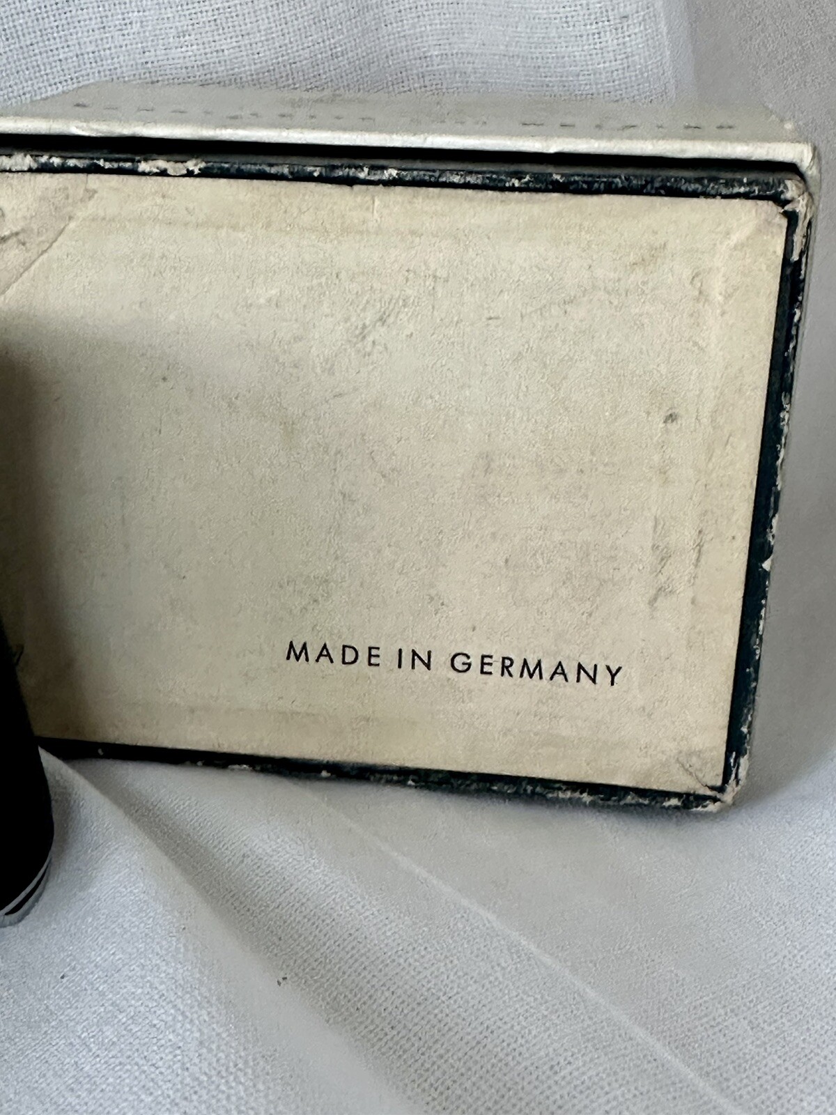 Ernst Leitz Wetzler Leica LVFOO Vertical Magnifier.