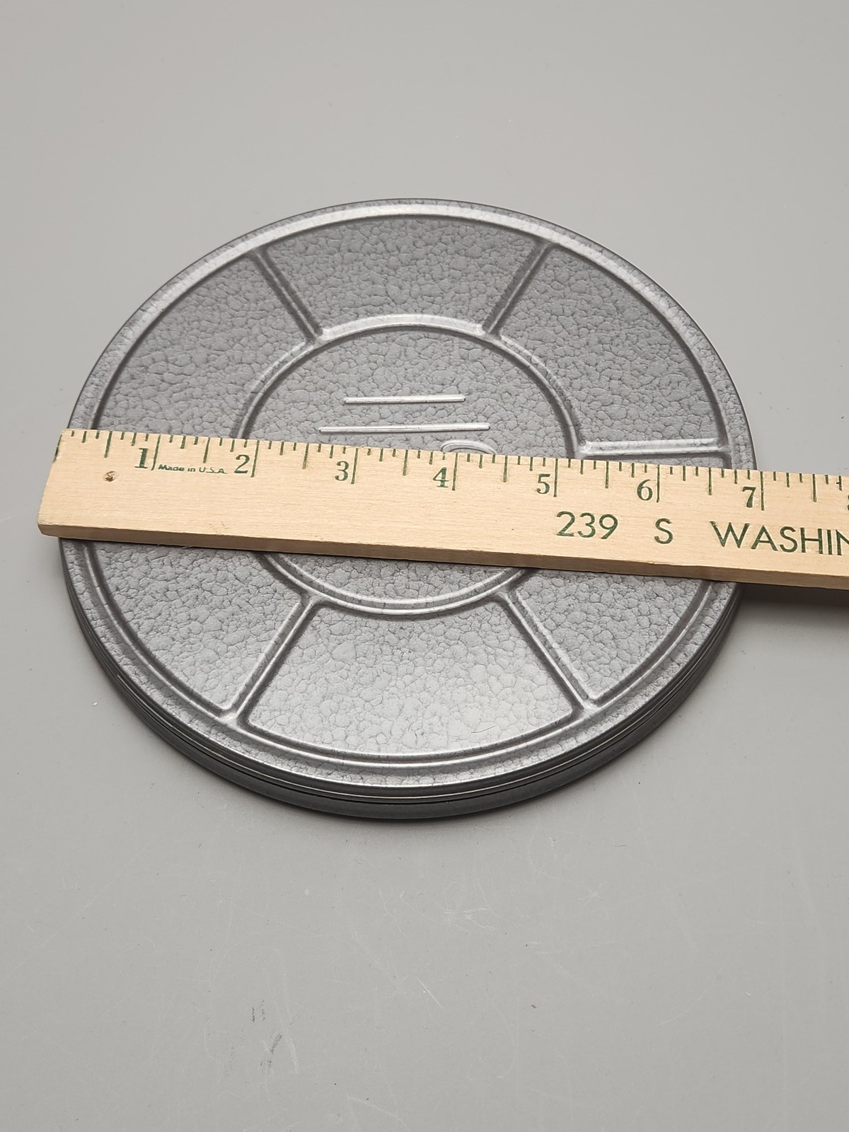 Vintage Compco Corp 7″ 8mm 16mm Metal Film Reel & Storage Can USA Motion Picture