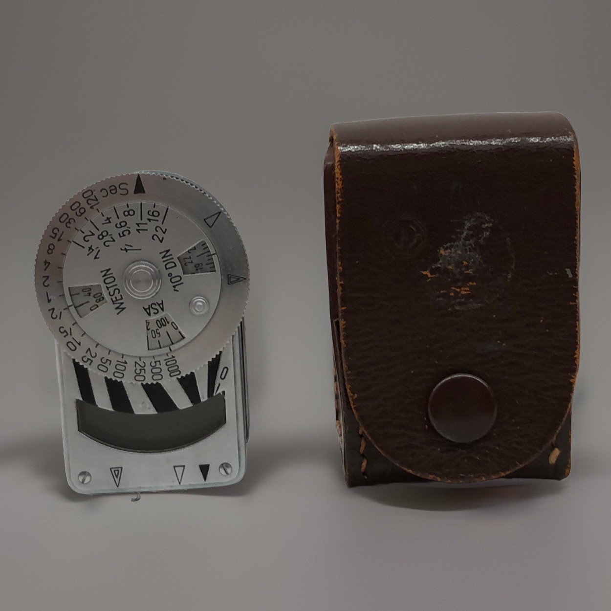 Vintage Metraphoh Metrawatt Slip On Accessory Analog Light Meter With Case