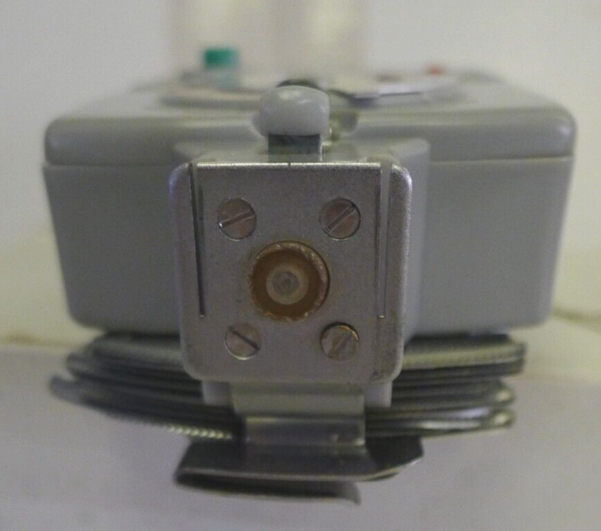 Vintage Ricoh Flash Unit BC605 Made in Japan – No Cords