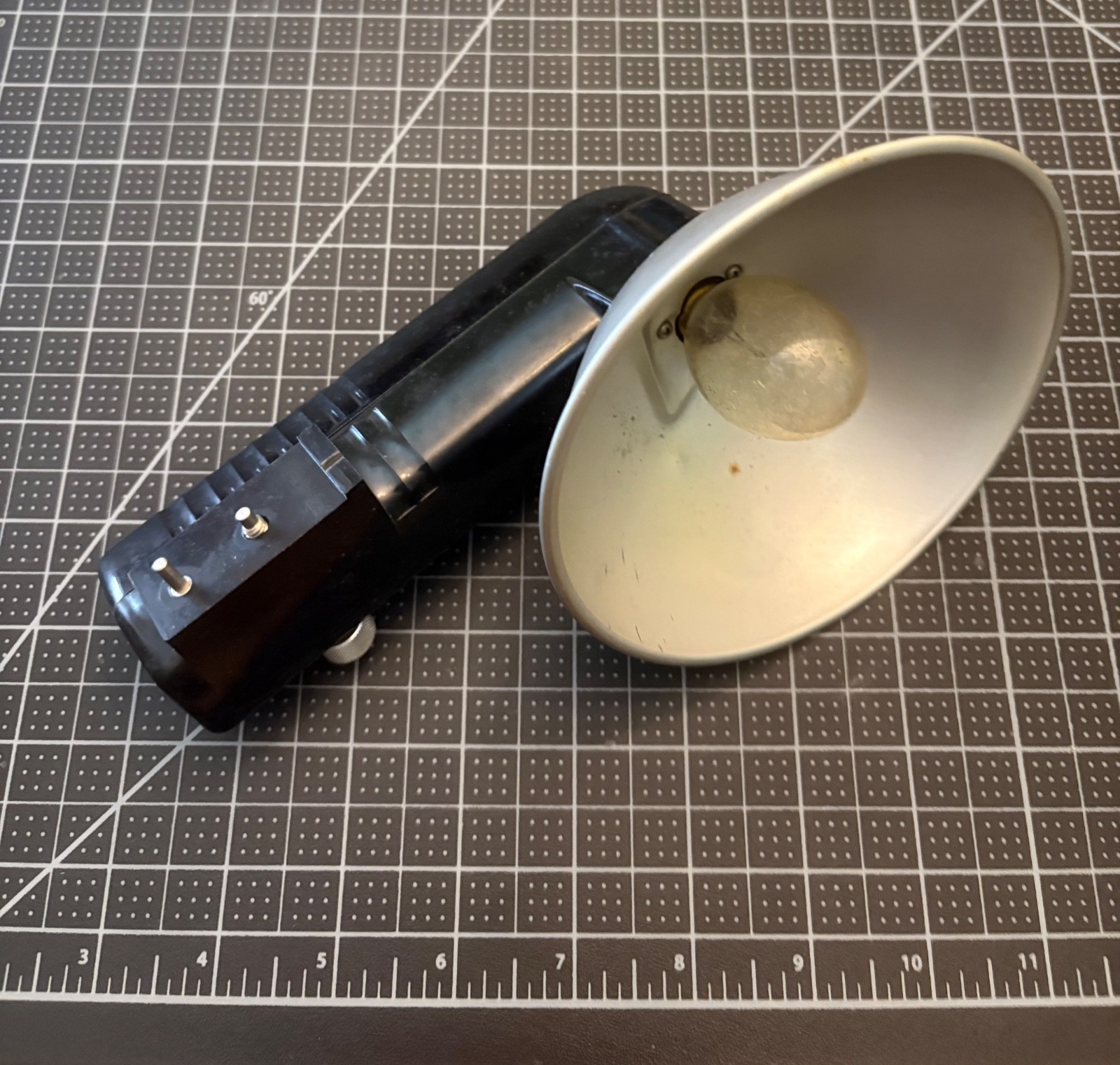 Vintage Kodak Kodalite Midget Flasholder for Brownie Camera vintage 1950s