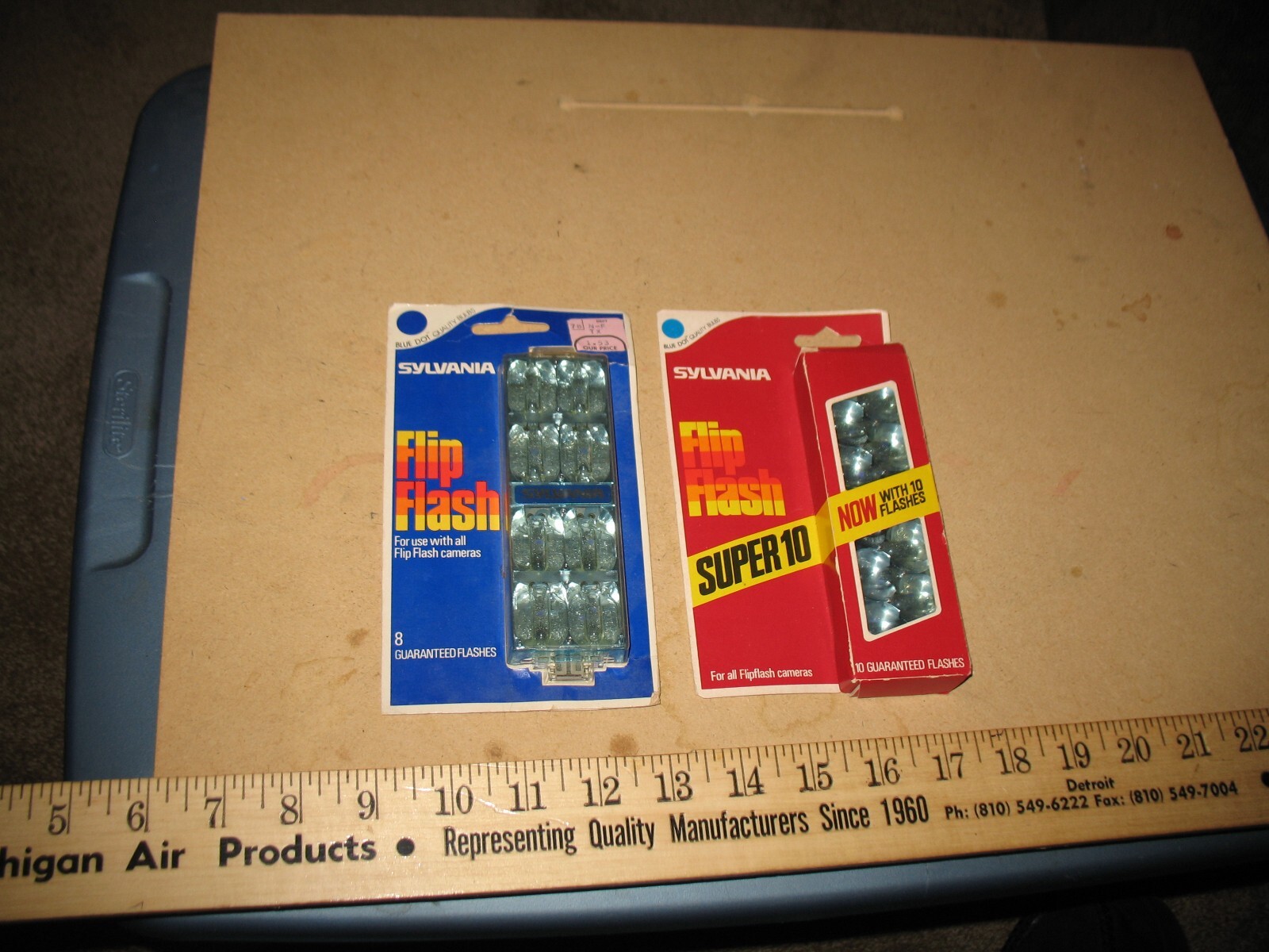 VTG NEW OLD STOCK CAMERA FLIP FLASH FLASH BULBS 2 PACK 18 FLASHES LOT K SUPER 10
