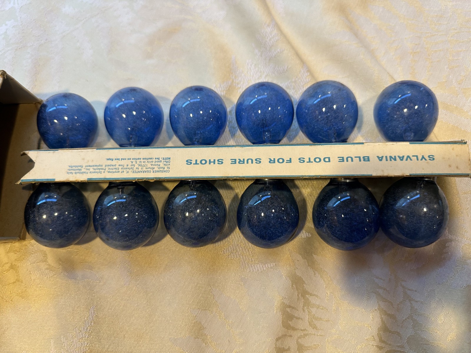 Vintage Sylvania Blue Dot Press 25B Flashbulbs 12 bulbs