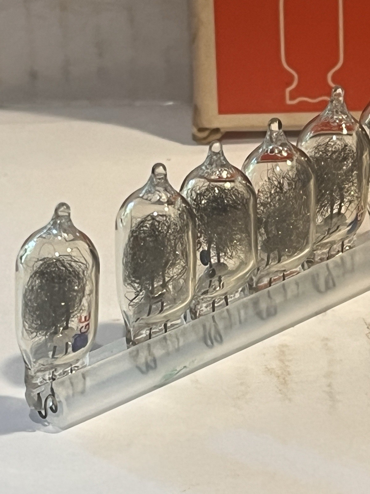 Vintage GE Flash Bulbs, AG-1, 12 Bulbs