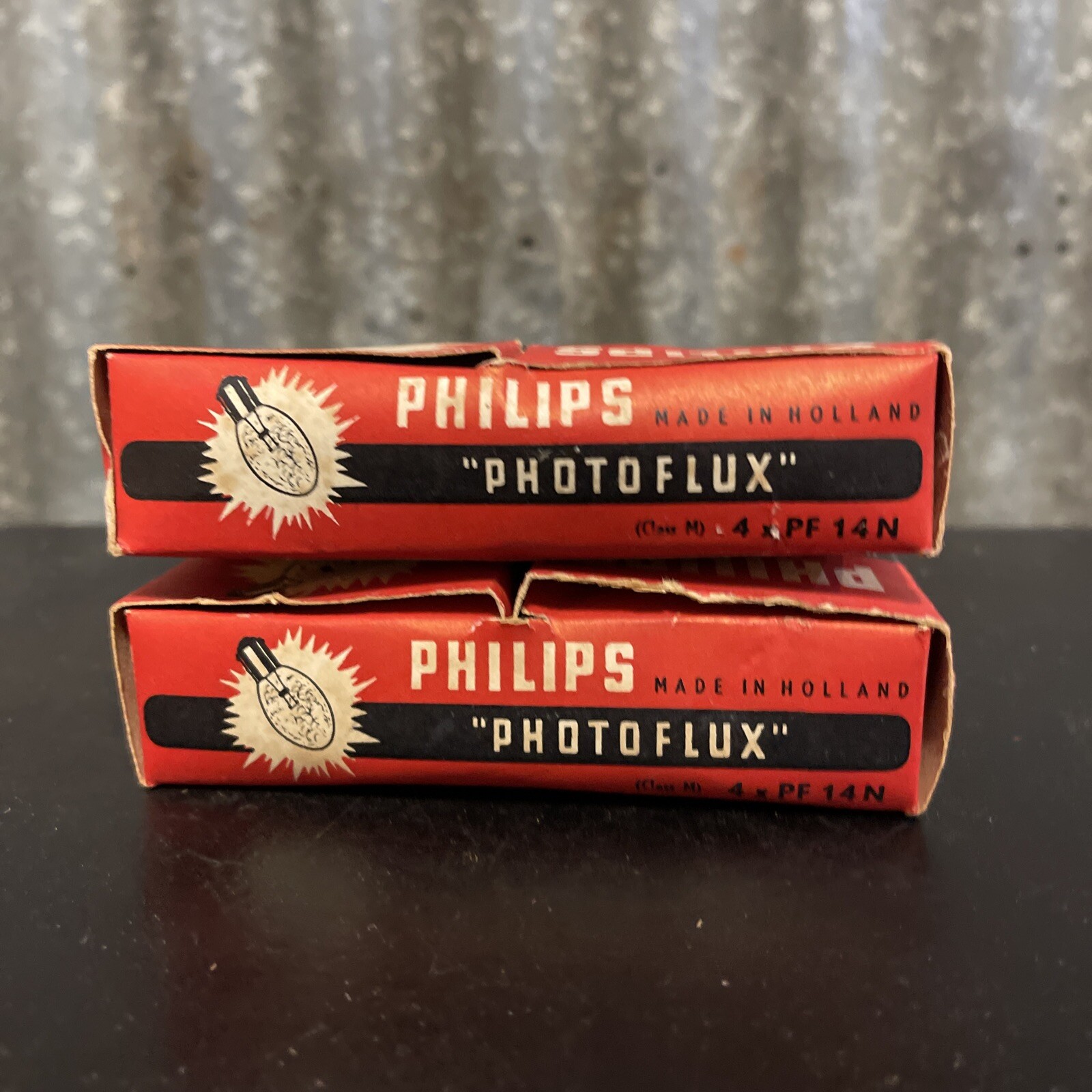 Vintage Philips Photoflux PF1B Flash Bulbs 2 packs of 4 boxed opened never used