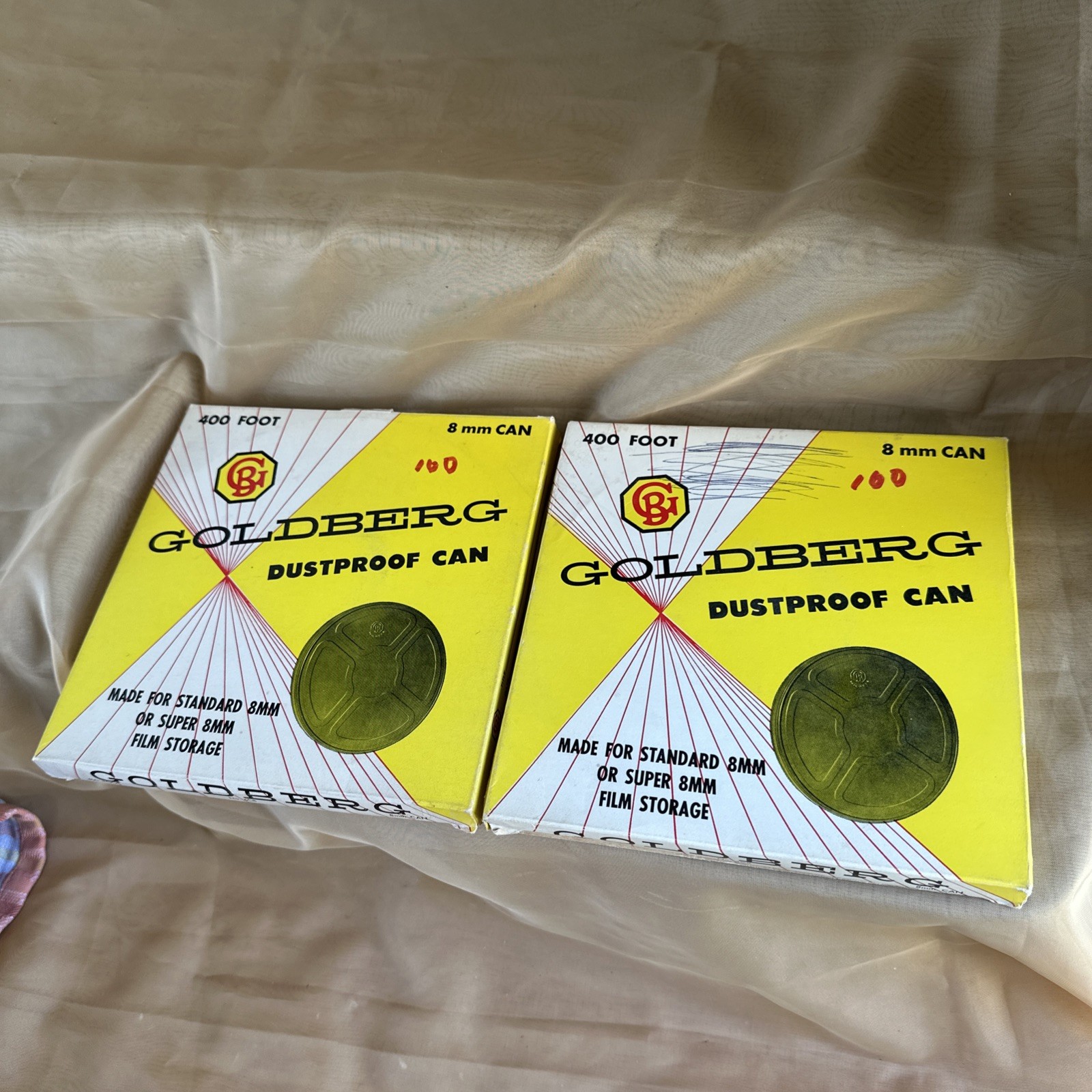 VINTAGE GOLDBERG DUST PROOF 8mm 400ft Storage Cans For Standard Or Super 8 Film