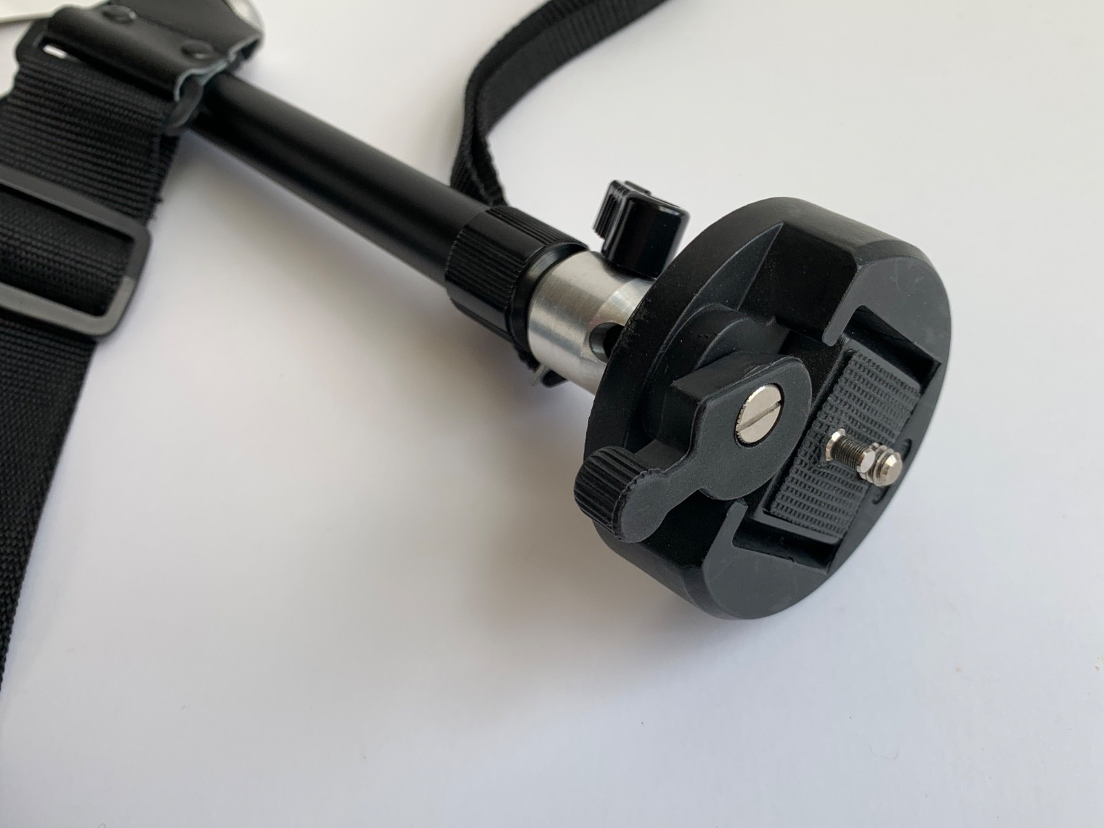 SIMA Video / Camera Waist Belt Walking Support Carrying System Extendable Tripod