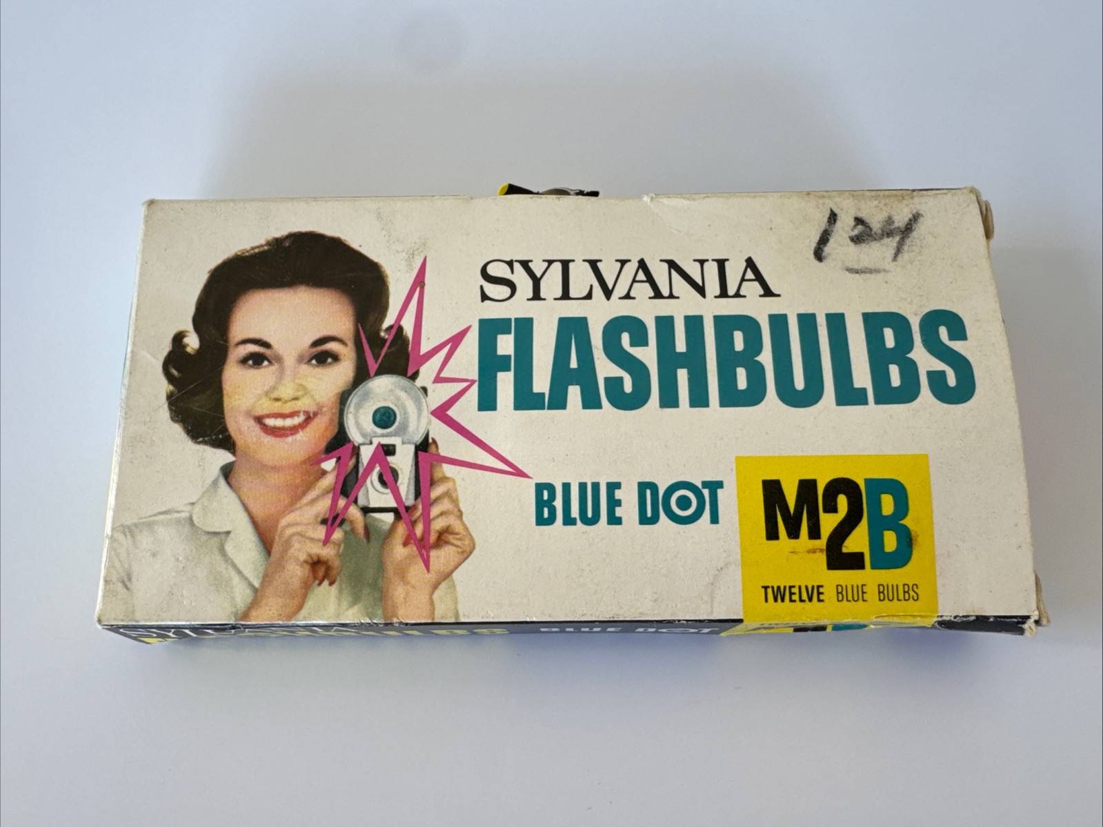 Sylvania Blue Dot Flashbulbs M3B Open Box