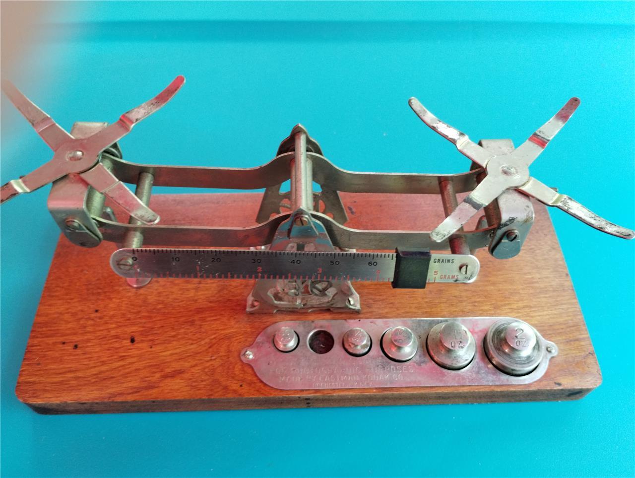 Vintage Eastman Kodak Studio Scale balance w/ weights and pans Darkroom