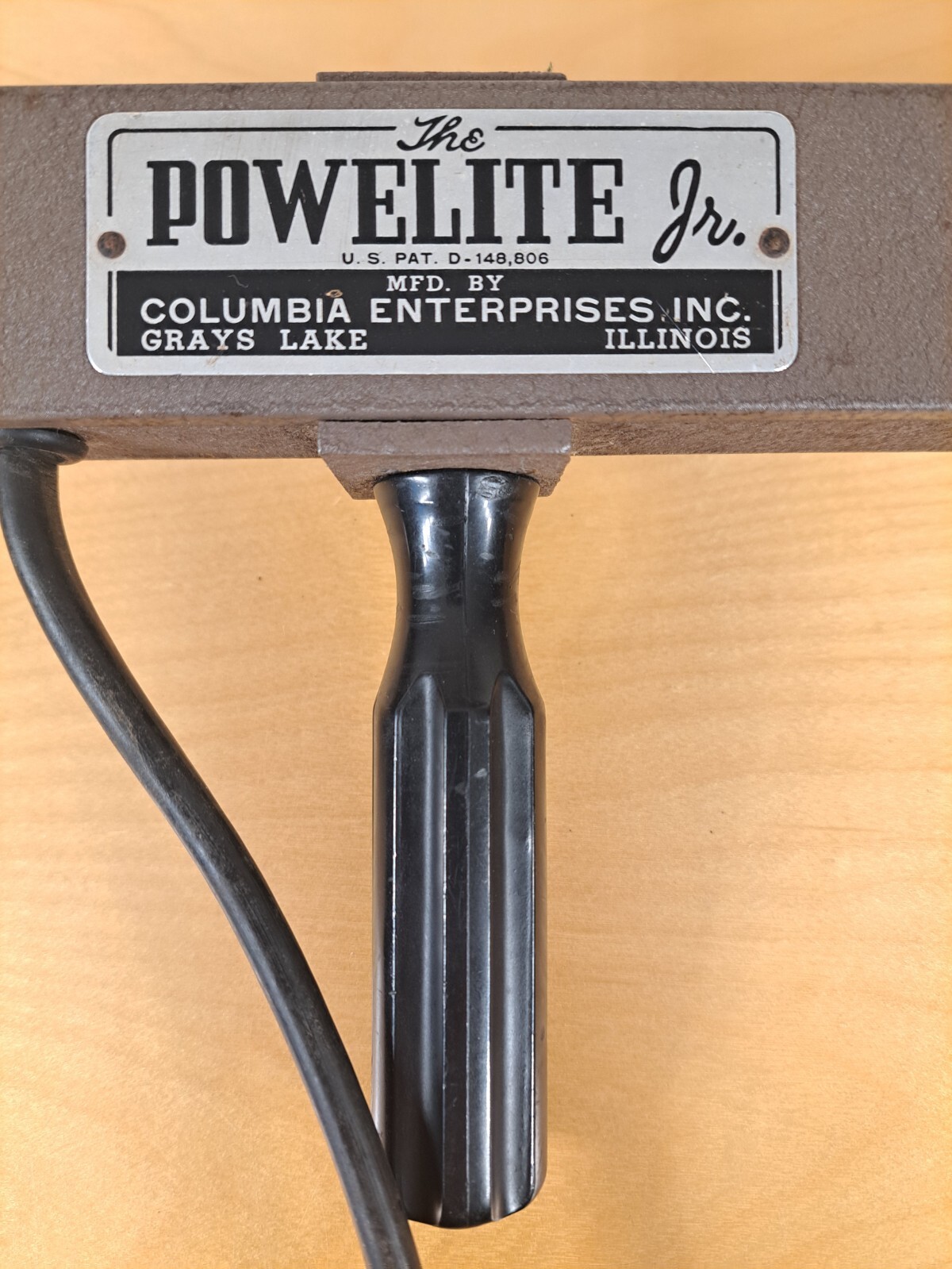 Vintage Powelite Jr 2 Lamp Movie Light Bar w Handle – Tested – Grays Lake, IL