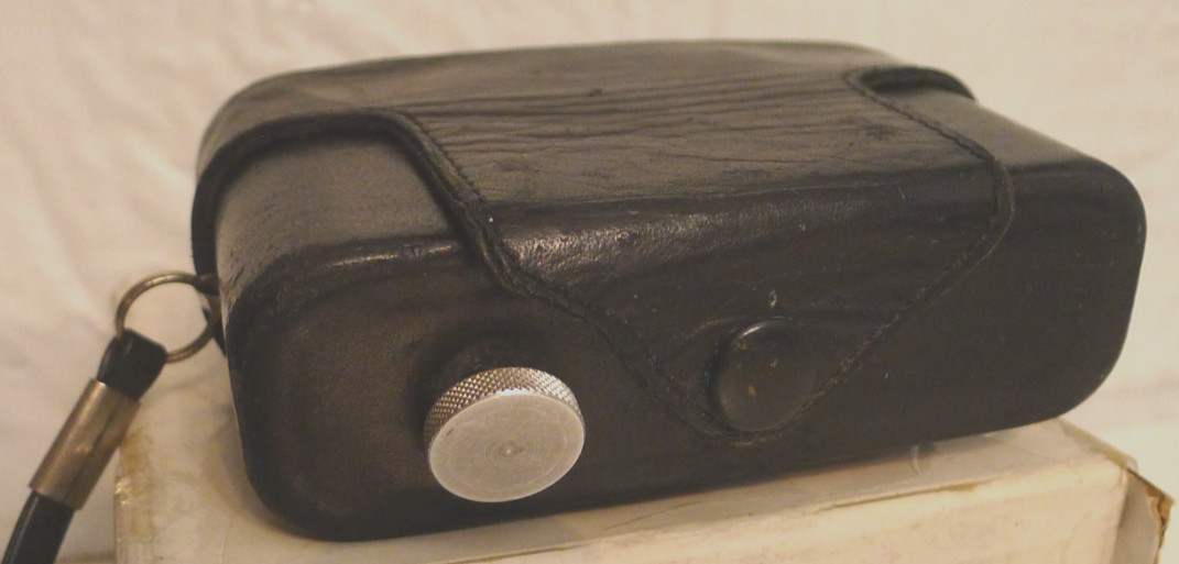 Minox 35 Snap Close Fitted Black Leather Camera Case with Wrist Strap FF