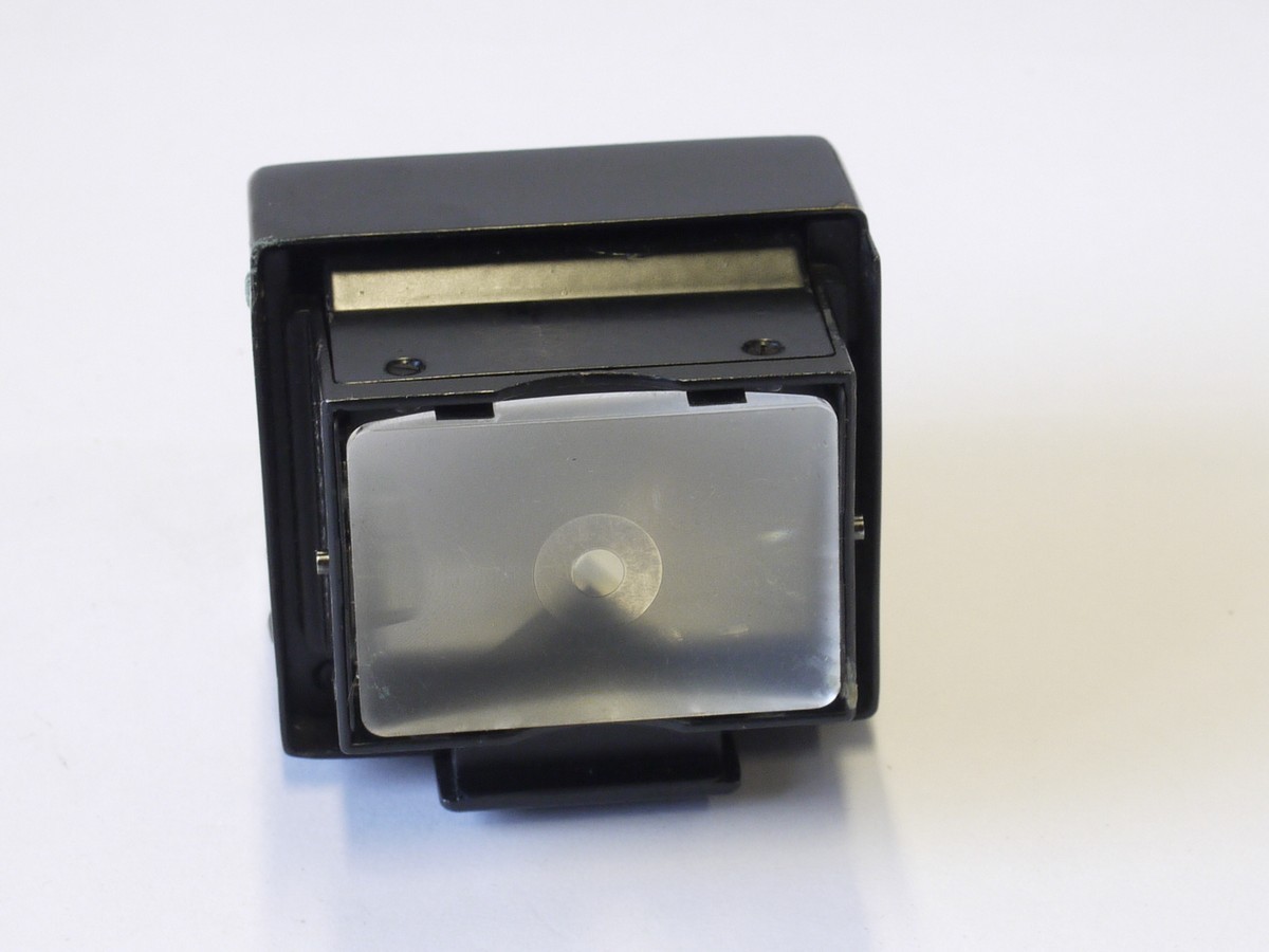 Harwix Berlin TTL-Prisma CDS meter prismfinder for Exakta SLR, with focus screen