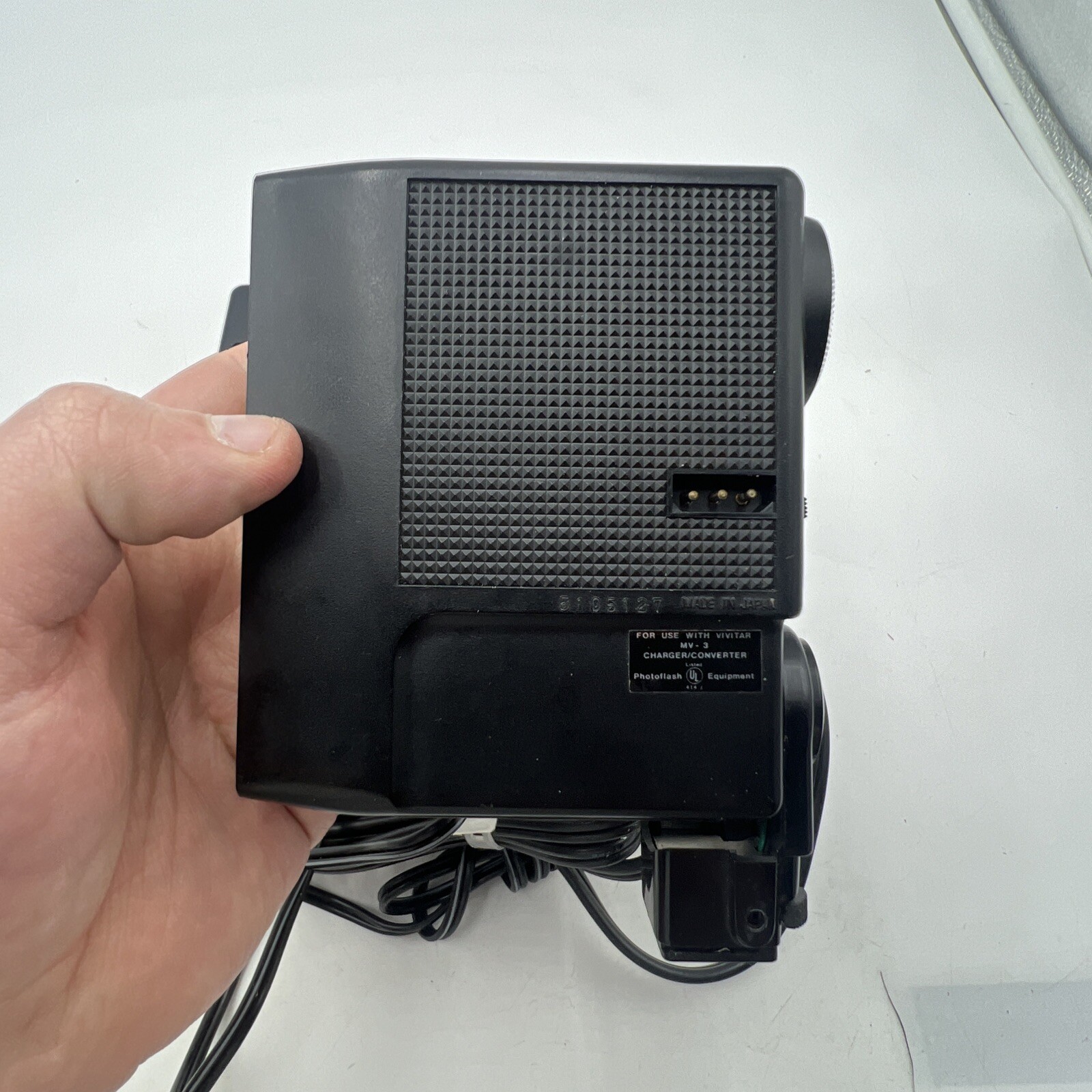 VIVITAR AUTO THYRISTOR 292 CAMERA FLASH W/ MV-3 CHARGER CONVERTER + NC-2