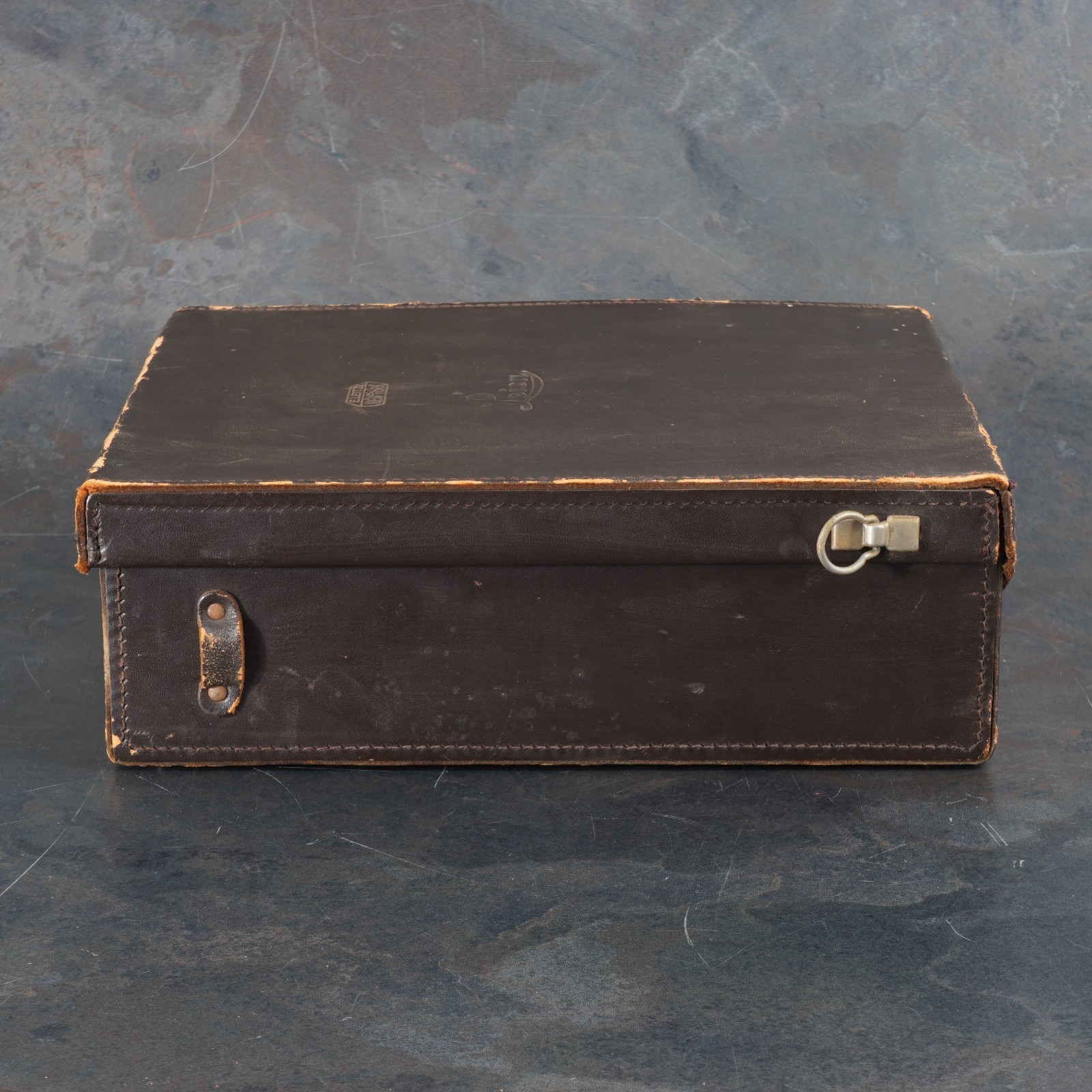 :Leica E. Leitz NY Original Brown Leather System/Outfit Case for L39 Screw Mount